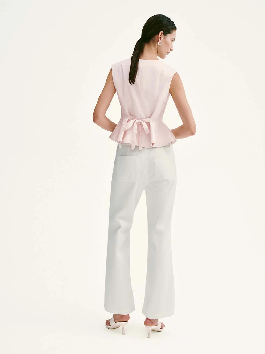 17121-square-neck-button-detail-sleeveless-ruffle-hem-overhead-shirts-6.webp Square Neck Button Detail Sleeveless Ruffle Hem Overhead Shirts