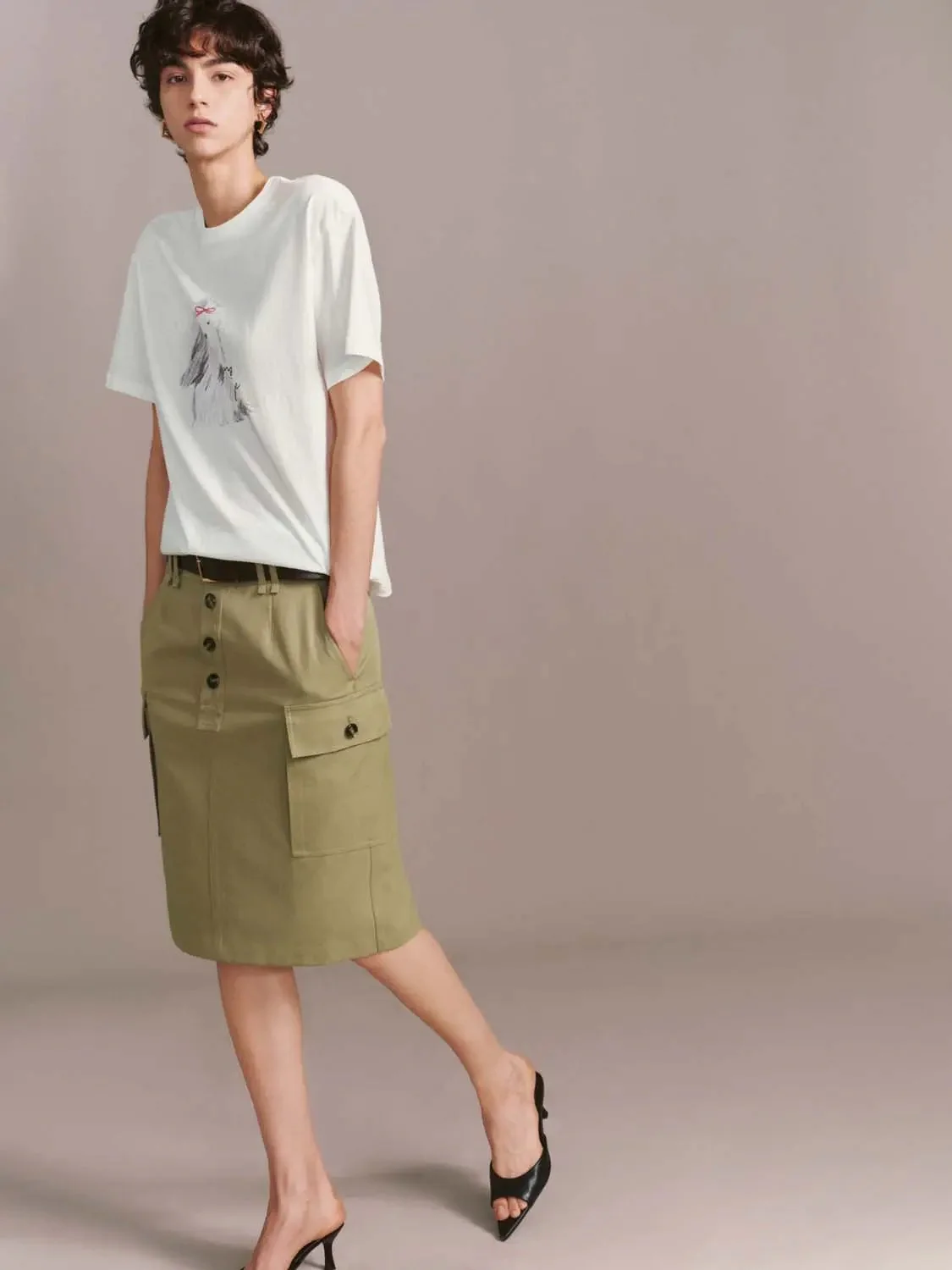 17127-button-detail-straight-midi-skirts-5.webp Button Detail Straight Midi Skirts