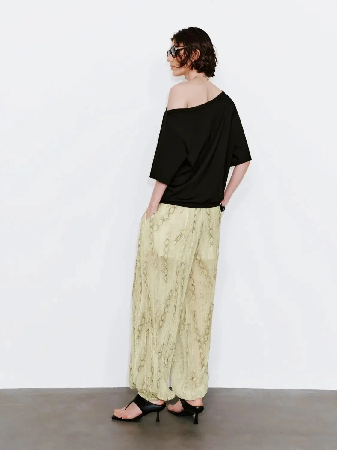 17142-pull-on-snake-print-jogger-pants-4.webp Pull On Snake Print Jogger Pants