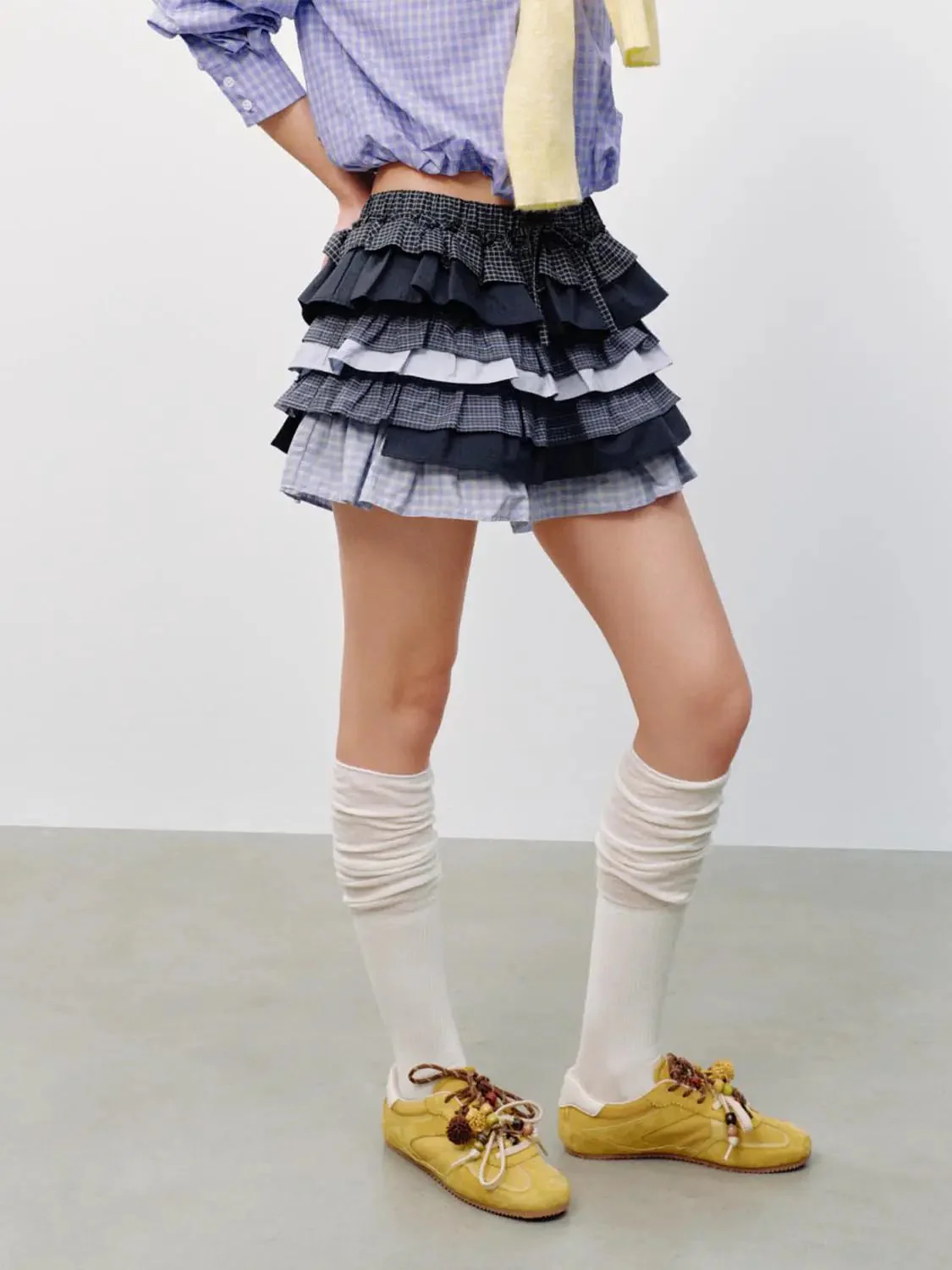 17147-drawstring-contrast-check-tiered-ruffle-a-line-mini-skirts-3.webp Drawstring Contrast Check Tiered Ruffle A-Line Mini Skirts