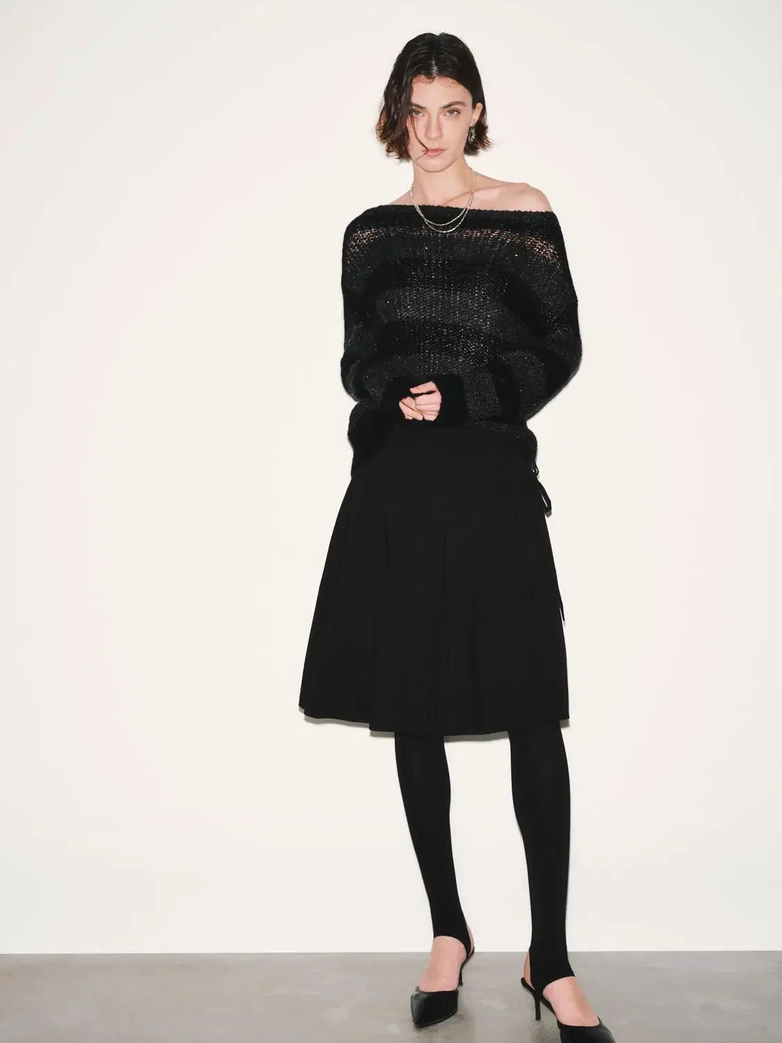 17161-high-waist-pleated-a-line-midi-skirts-7.webp High-Waist Pleated A-Line Midi Skirts