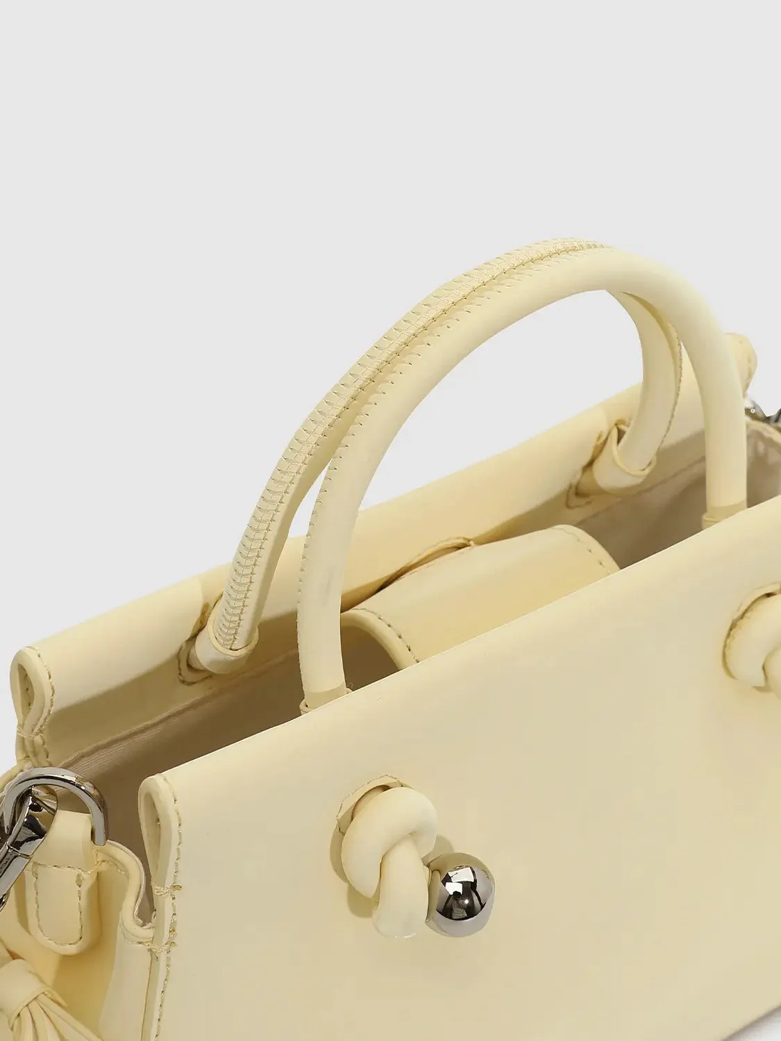 17181-faux-leather-bow-detail-handle-shoulder-bags-21.webp Faux Leather Bow Detail Handle Shoulder Bags