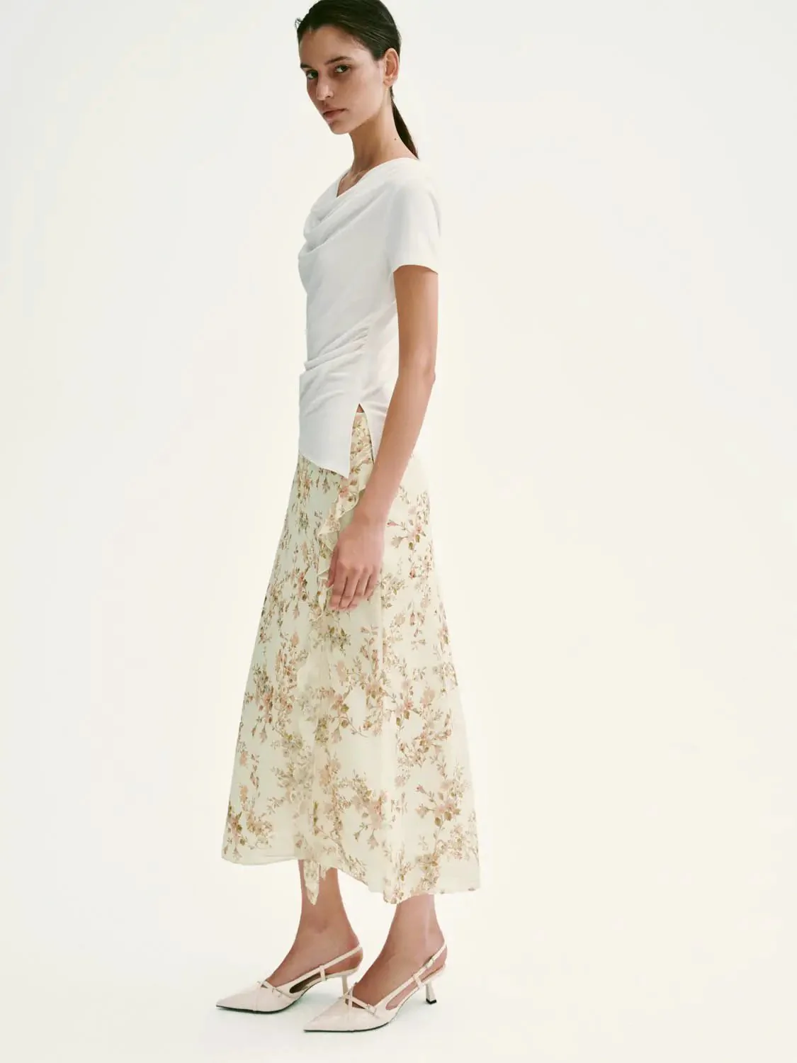 17222-ruffle-trim-fishtail-maxi-skirts-6.webp Ruffle Trim Fishtail Maxi Skirts