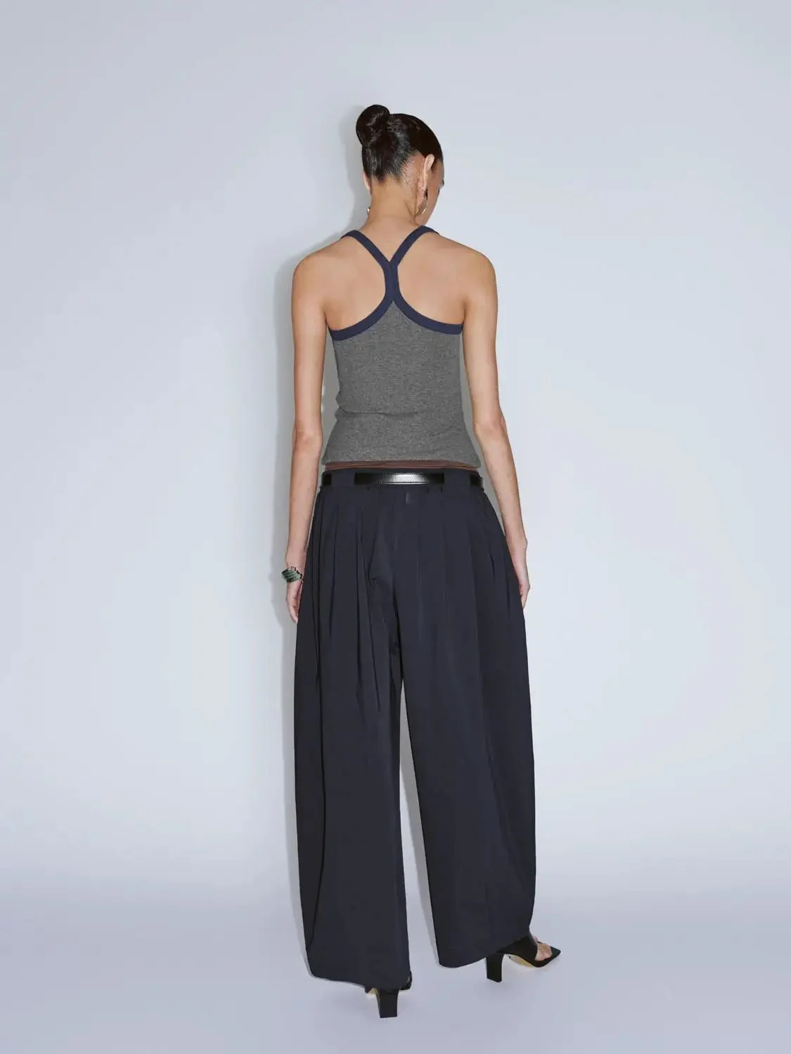 1723-barrel-pants-7.webp Barrel Pants