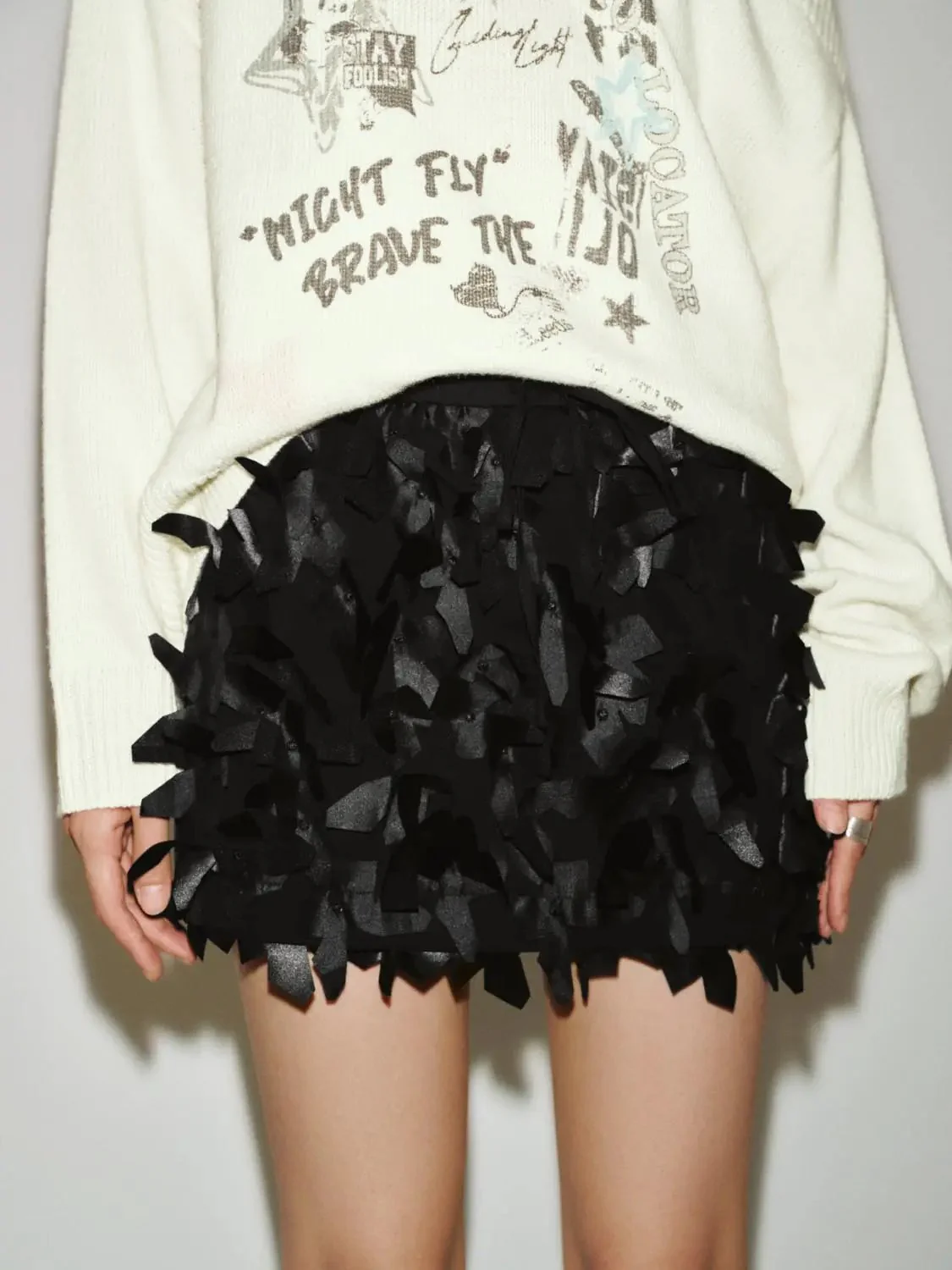 17259-floral-embellished-drawstring-pull-on-a-line-mini-skirts-4.webp Floral Embellished Drawstring Pull On A-Line Mini Skirts