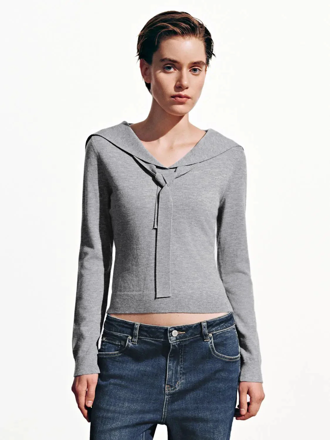 17302-elegant-tie-neck-knit-long-sleeve-ribbed-top-26.webp Elegant Tie-Neck Knit Long-Sleeve Ribbed Top