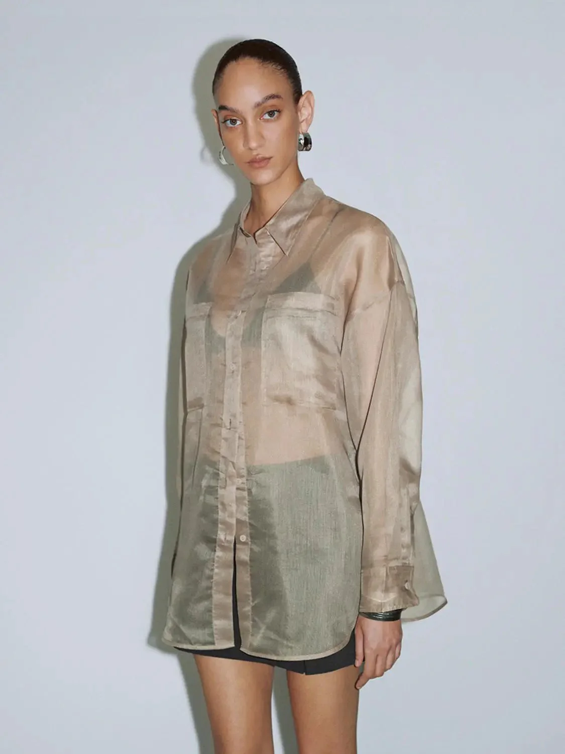 1735-lightweight-sheer-color-block-button-down-shirt-2.webp Lightweight Sheer Color-Block Button-Down Shirt
