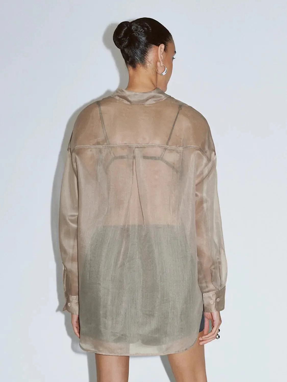 1735-lightweight-sheer-color-block-button-down-shirt-3.webp Lightweight Sheer Color-Block Button-Down Shirt