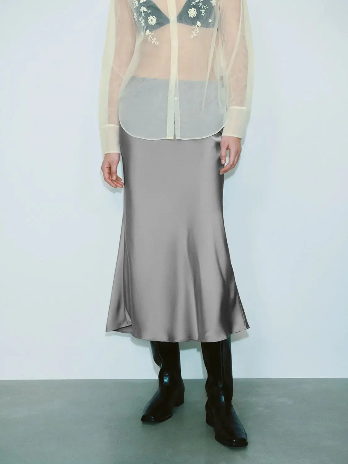 17456-fishtail-skirts-1.webp Fishtail Skirts