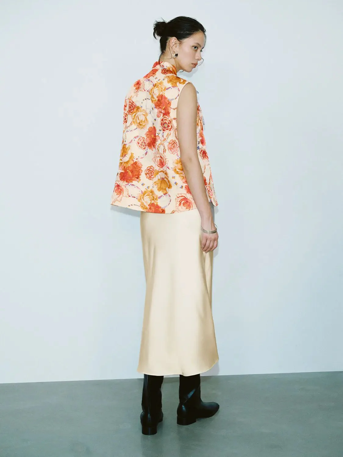 17456-fishtail-skirts-13.webp Fishtail Skirts