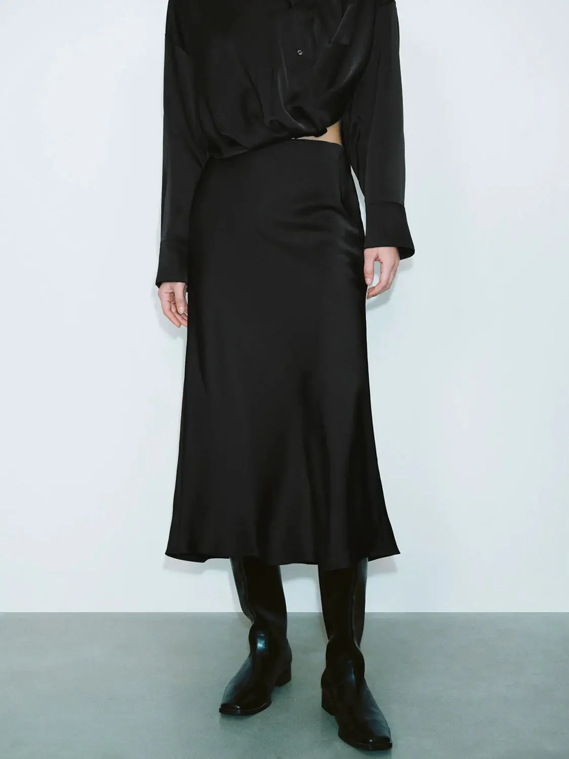 17456-fishtail-skirts-24.webp Fishtail Skirts