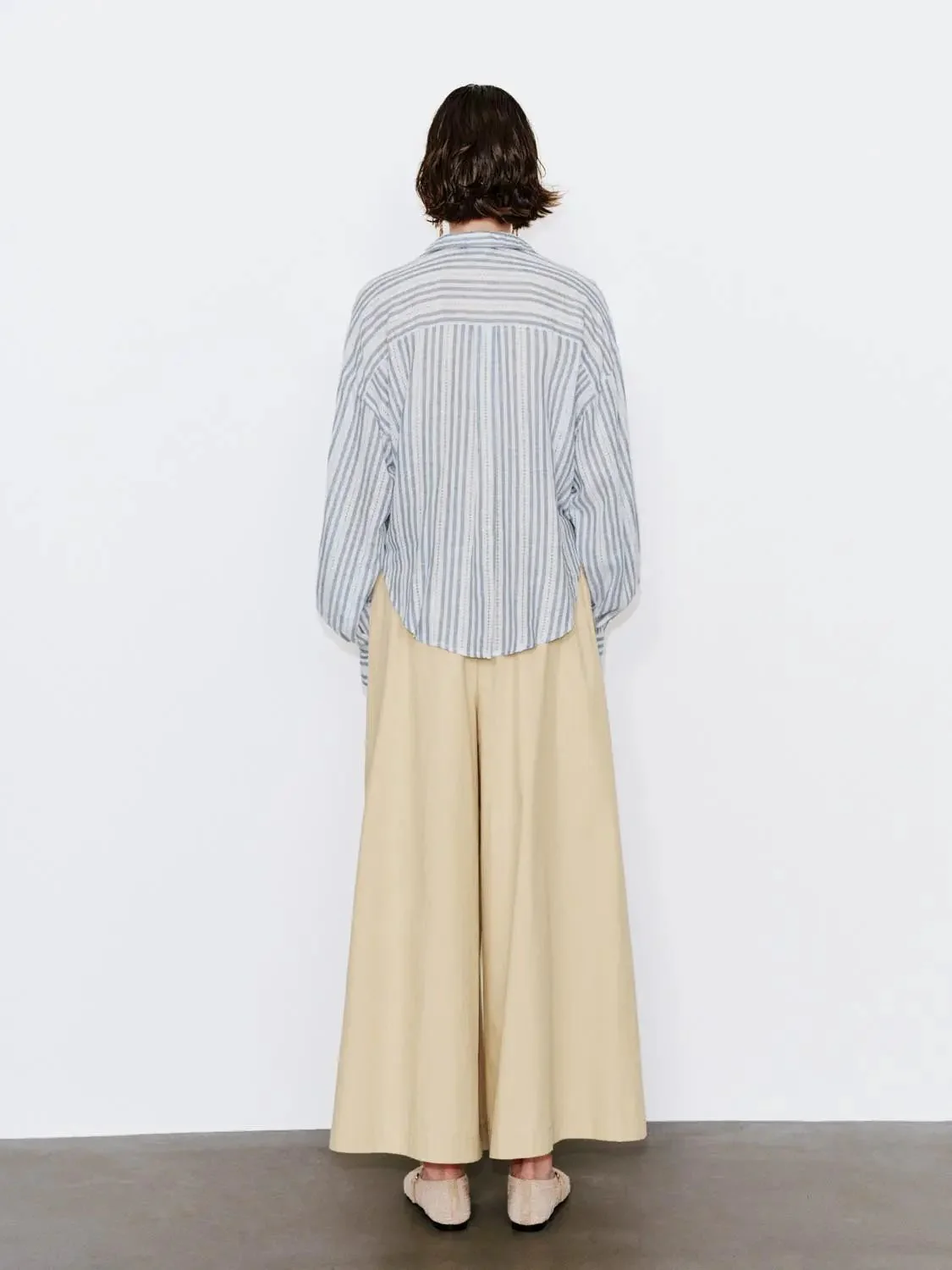 17575-pull-on-pleated-wide-leg-pants-4.webp Pull On Pleated Wide Leg Pants