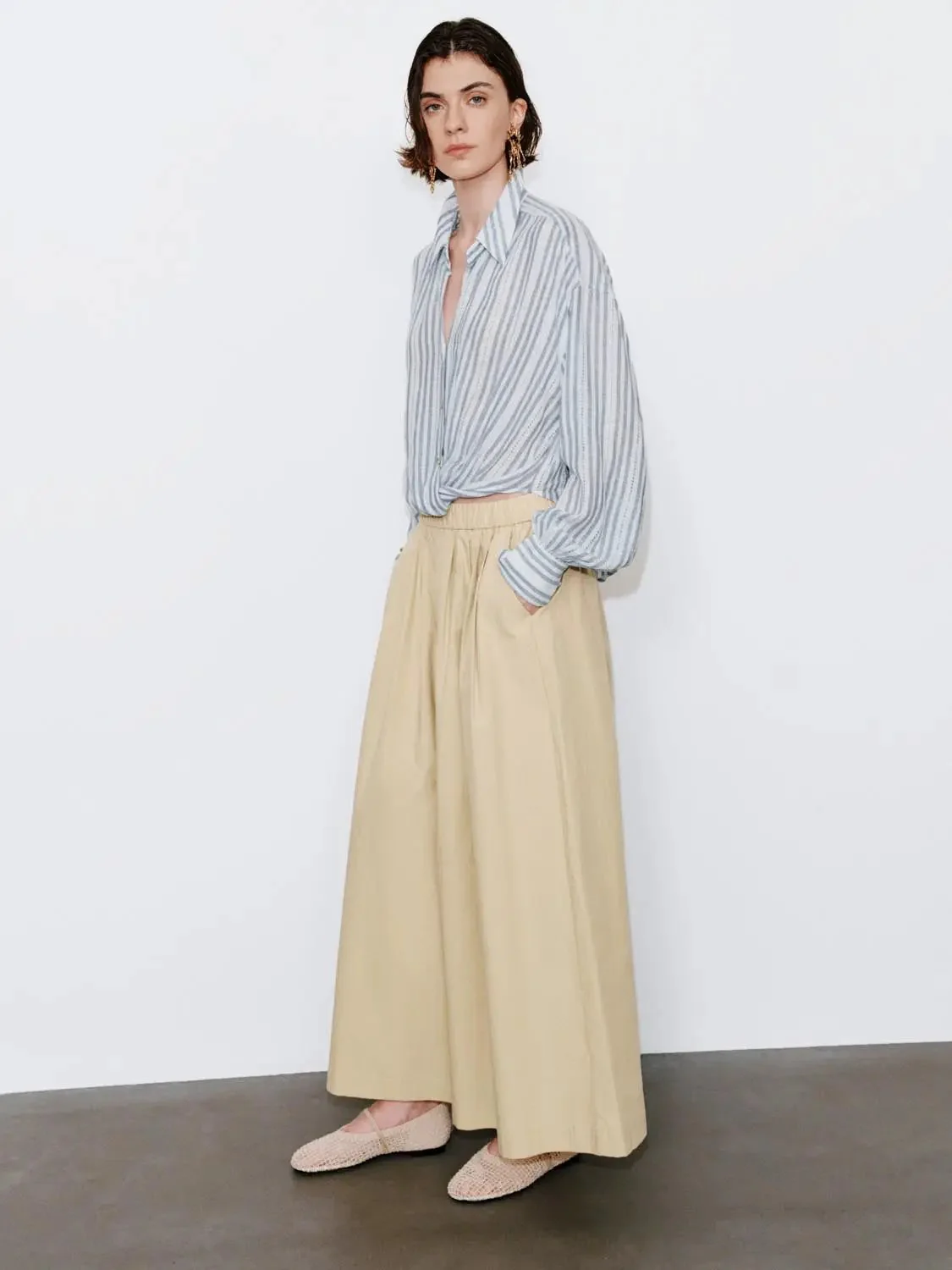 17575-pull-on-pleated-wide-leg-pants-6.webp Pull On Pleated Wide Leg Pants