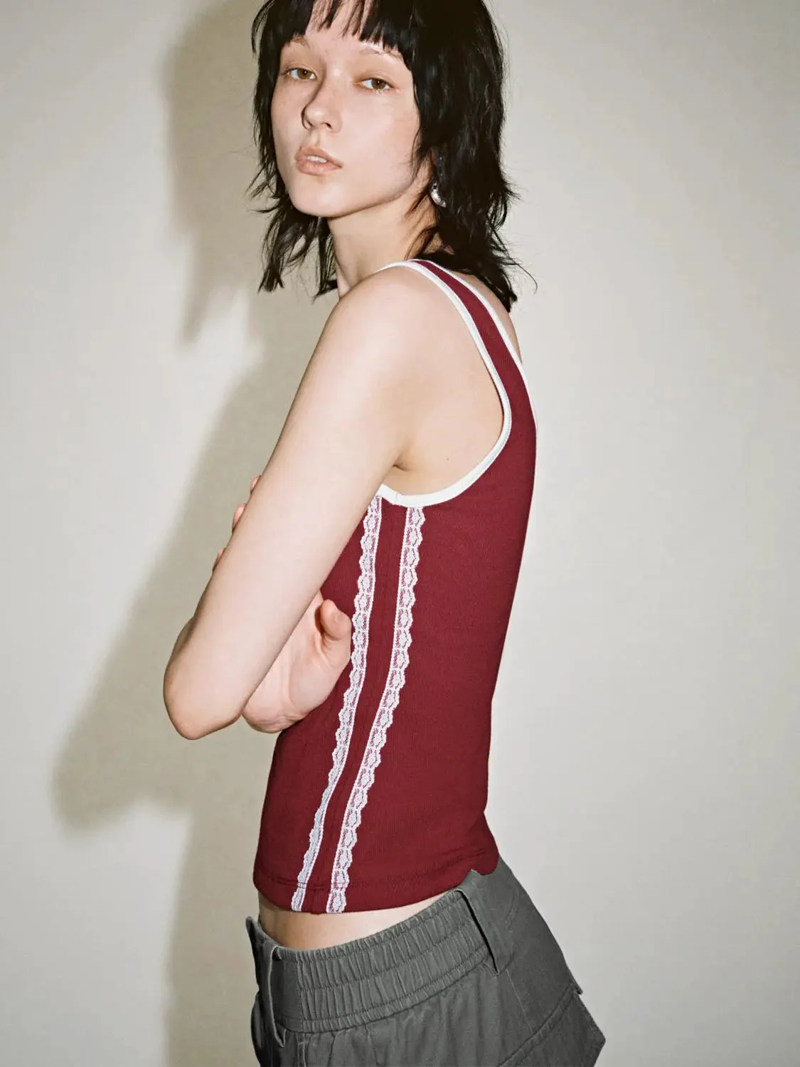 17664-lace-contrast-side-striped-cotton-blend-tank-tops-2.webp Lace Contrast Side Striped Cotton Blend Tank Tops