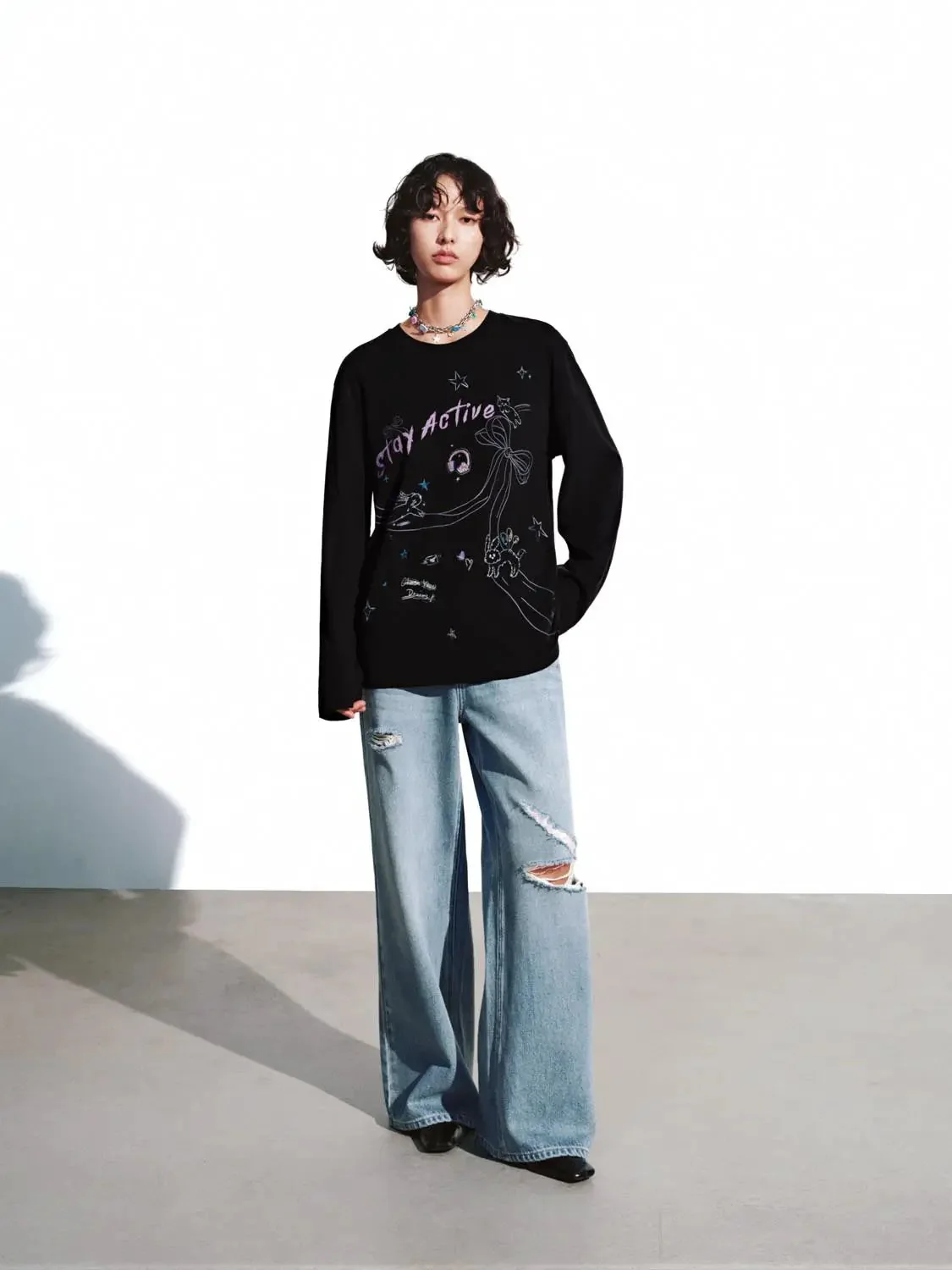 17688-lyocell-stay-active-graffiti-print-long-sleeve-t-shirt-4.webp Lyocell Stay Active Graffiti Print Long Sleeve T Shirt