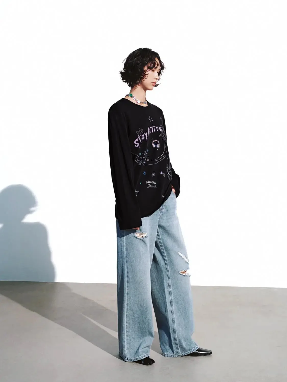17688-lyocell-stay-active-graffiti-print-long-sleeve-t-shirt-5.webp Lyocell Stay Active Graffiti Print Long Sleeve T Shirt