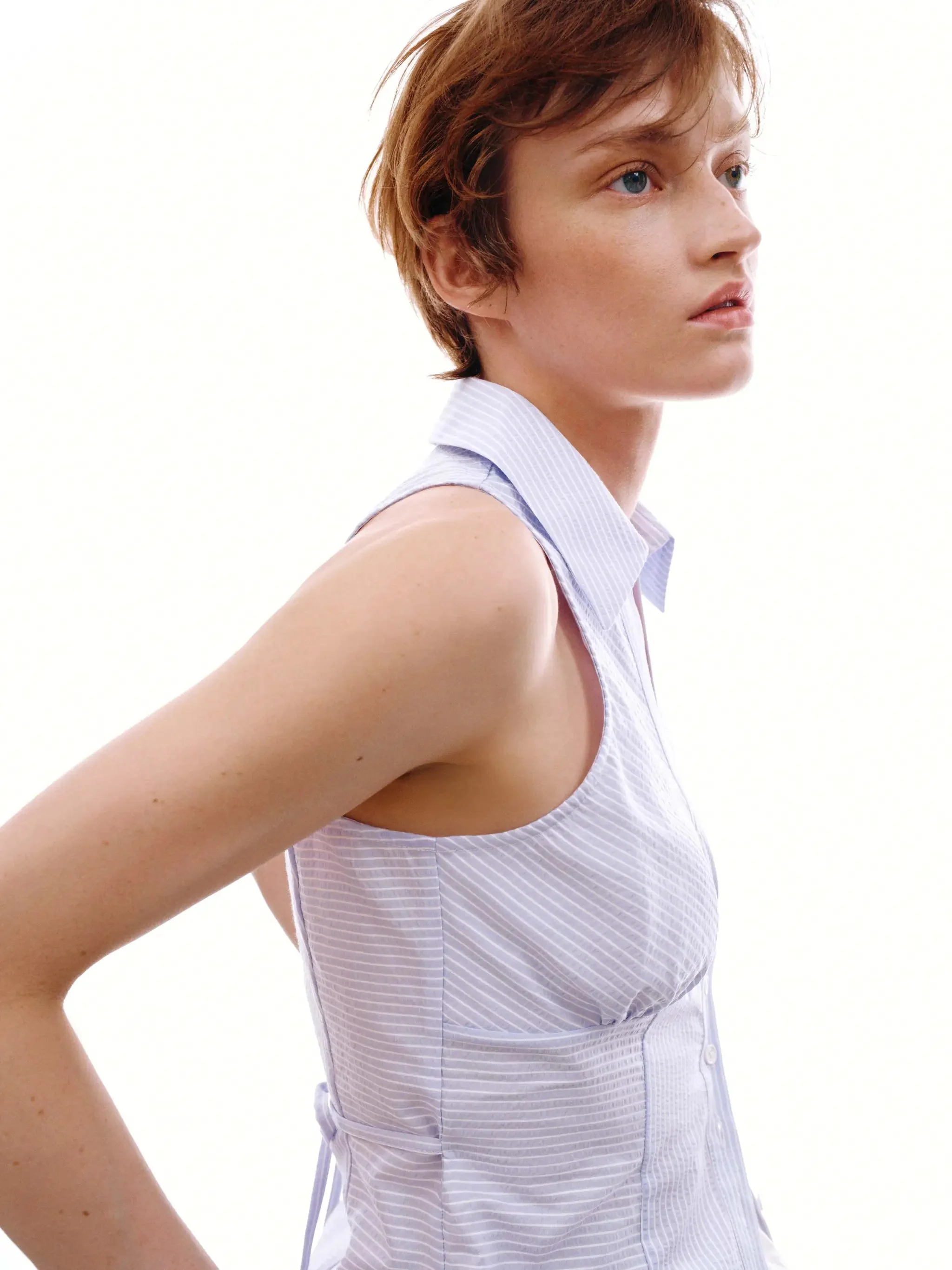 17825-contrast-striped-seamed-skinny-fit-sleeveless-shirts-11.webp Contrast Striped Seamed Skinny Fit Sleeveless Shirts
