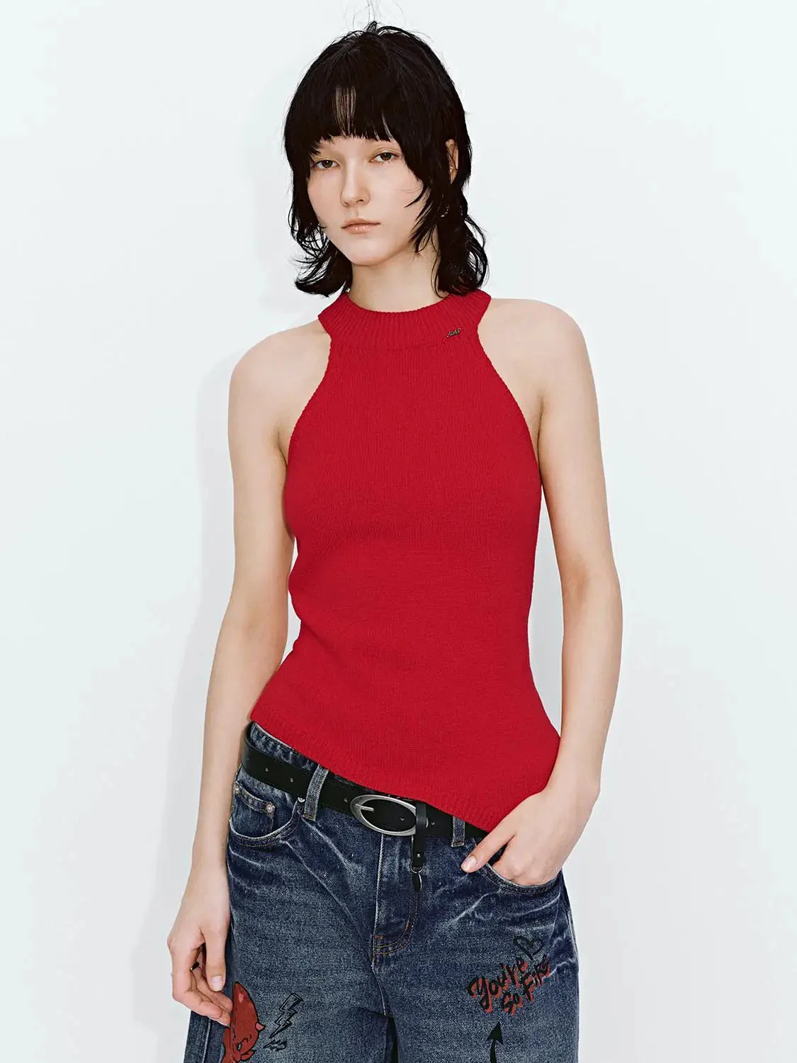 17900-red-ribbed-high-neck-knit-sleeveless-tank-top-1.webp Red Ribbed High Neck Knit Sleeveless Tank Top
