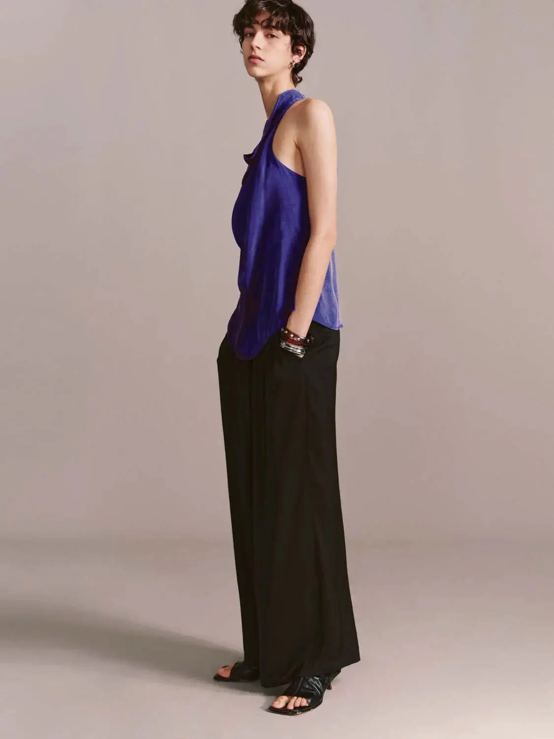 17962-cowl-neck-sleeveless-overhead-shirt-5.webp Cowl Neck Sleeveless Overhead Shirt