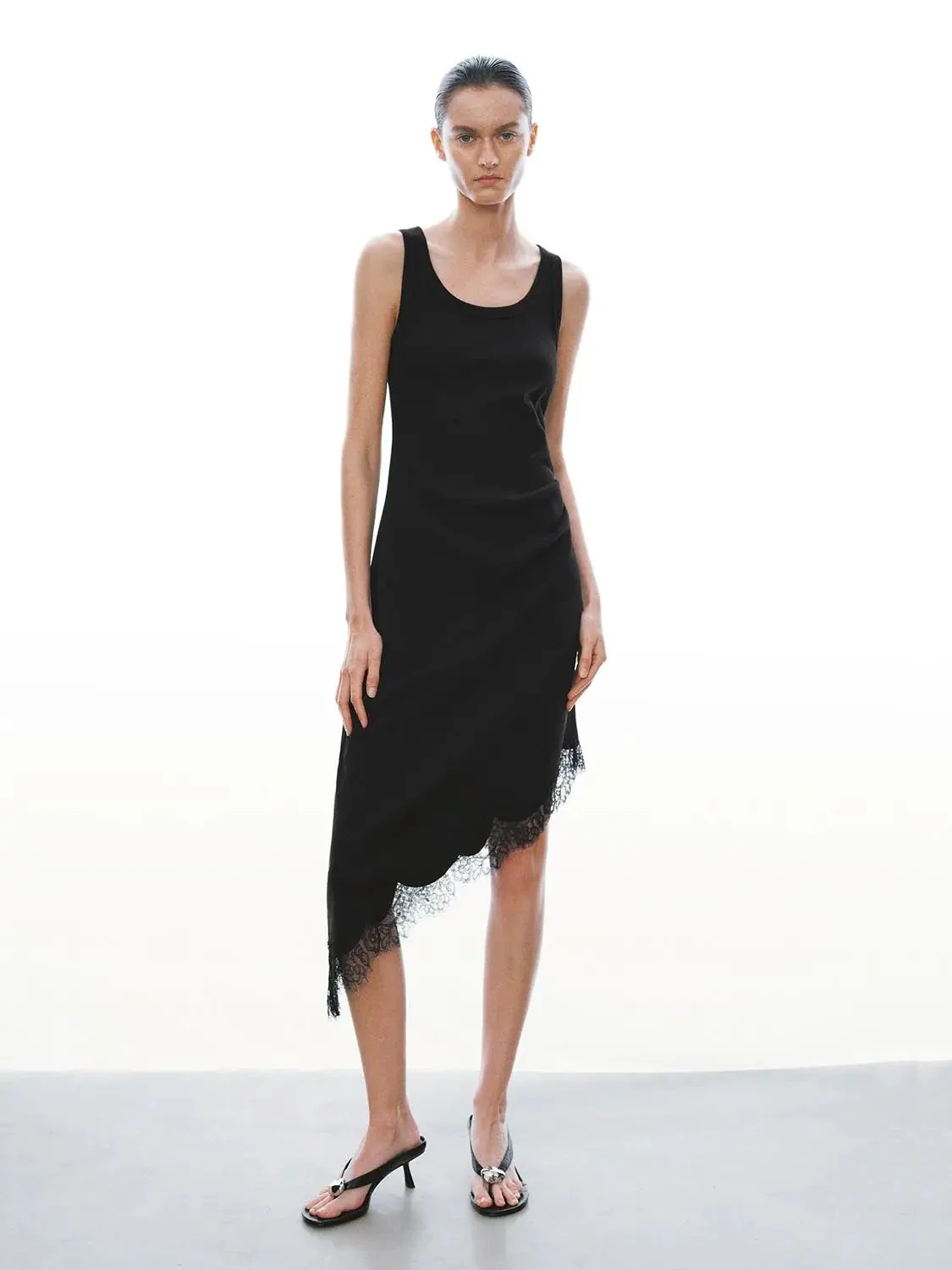 Elegant Lace Trim Sleeveless Stretch Asymmetric Midi Dress
