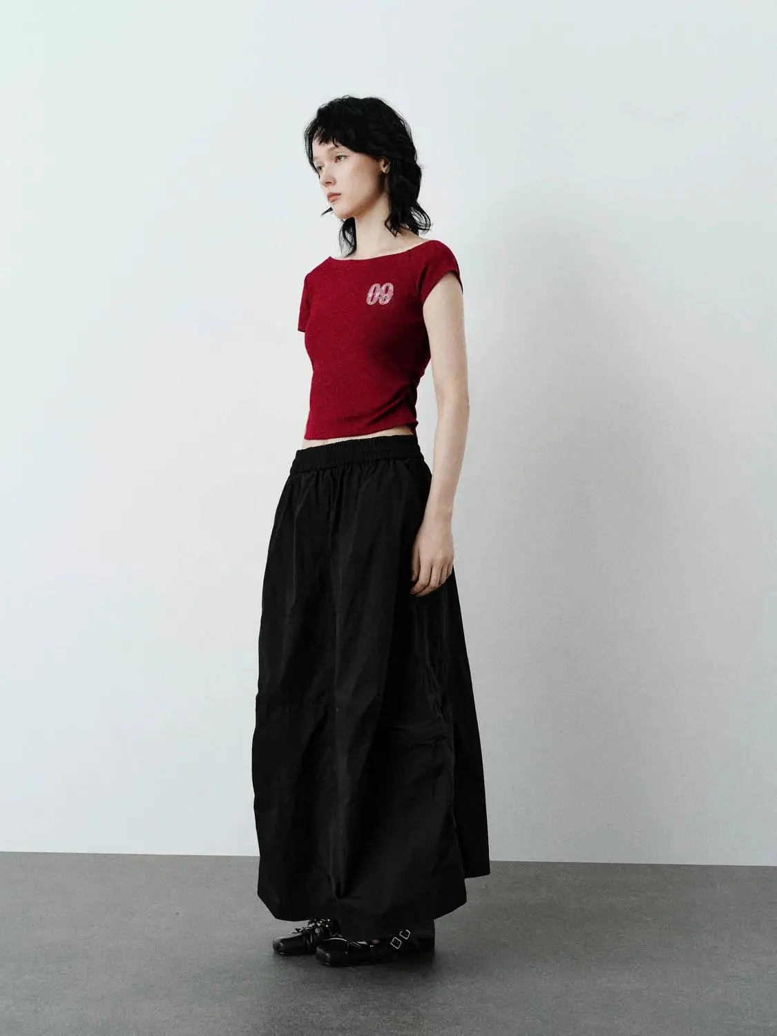 17974-cotton-sloped-shoulder-graphic-print-skinny-fit-t-shirts-5.webp Cotton Sloped Shoulder Graphic Print Skinny-Fit T-Shirts