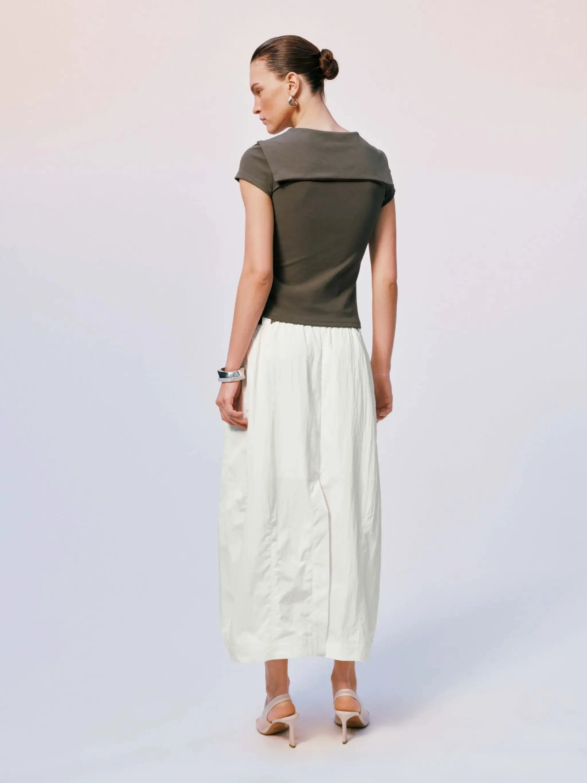 17990-shawl-detail-cotton-blend-t-shirts-6.webp Shawl Detail Cotton Blend T Shirts
