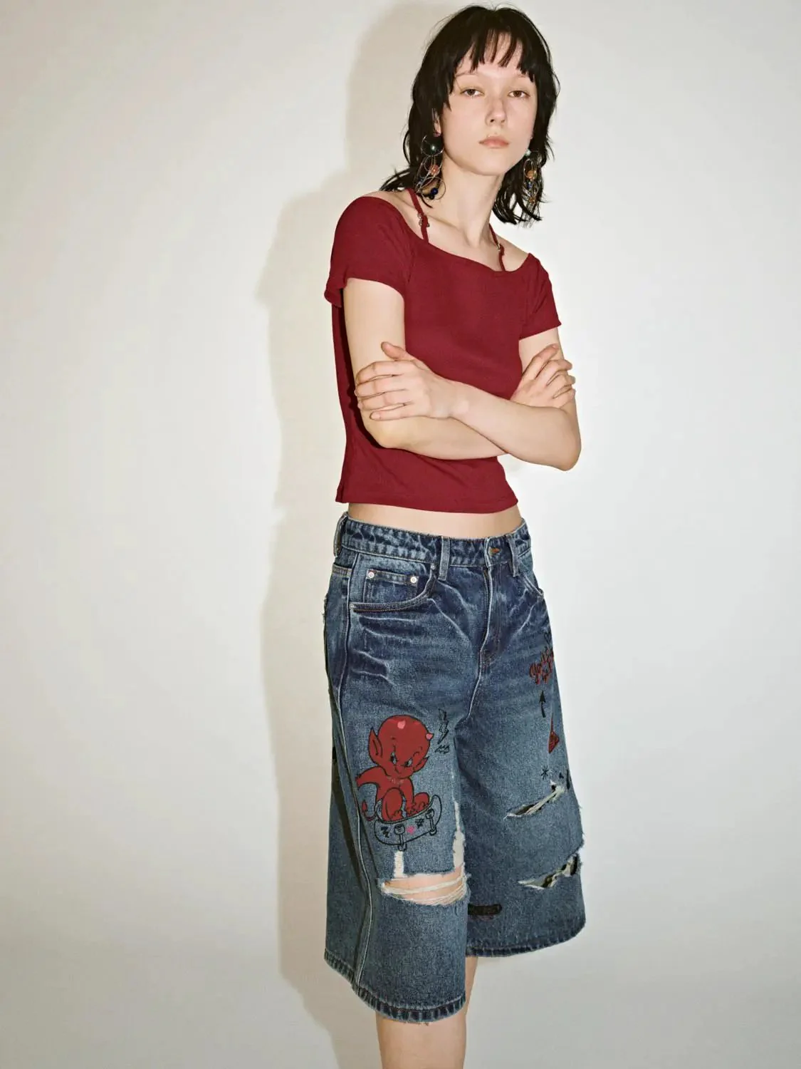 18040-cotton-strappy-boat-neck-skinny-t-shirts-3.webp Cotton Strappy Boat Neck Skinny T-Shirts