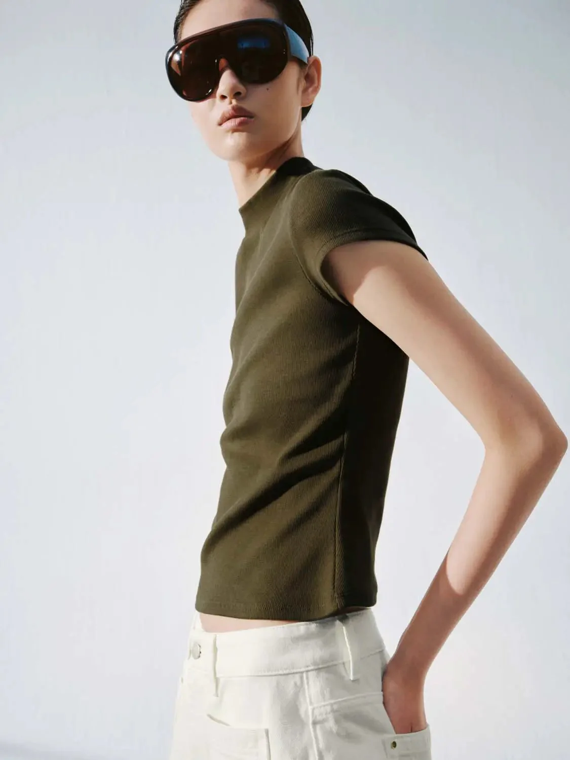 18066-premium-cotton-rib-mock-neck-slim-fit-casual-t-shirts-10.webp Premium Cotton Rib Mock Neck Slim Fit Casual T Shirts
