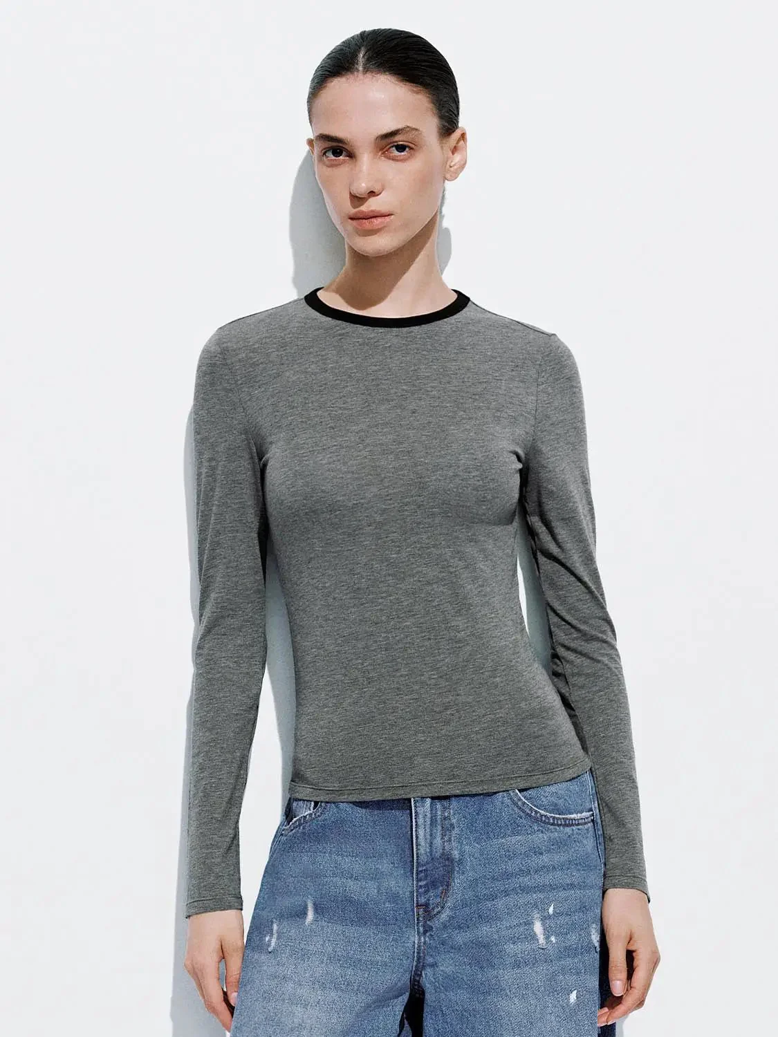18103-navy-cotton-blend-long-sleeve-with-white-trim-t-shirt-9.webp Navy Cotton Blend Long Sleeve With White Trim T Shirt