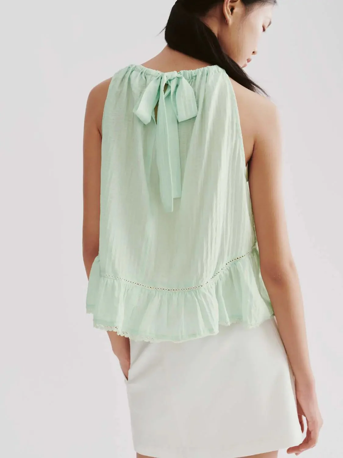 18128-lace-detail-ruffle-trim-sleeveless-shirts-2.webp Lace Detail Ruffle Trim Sleeveless Shirts