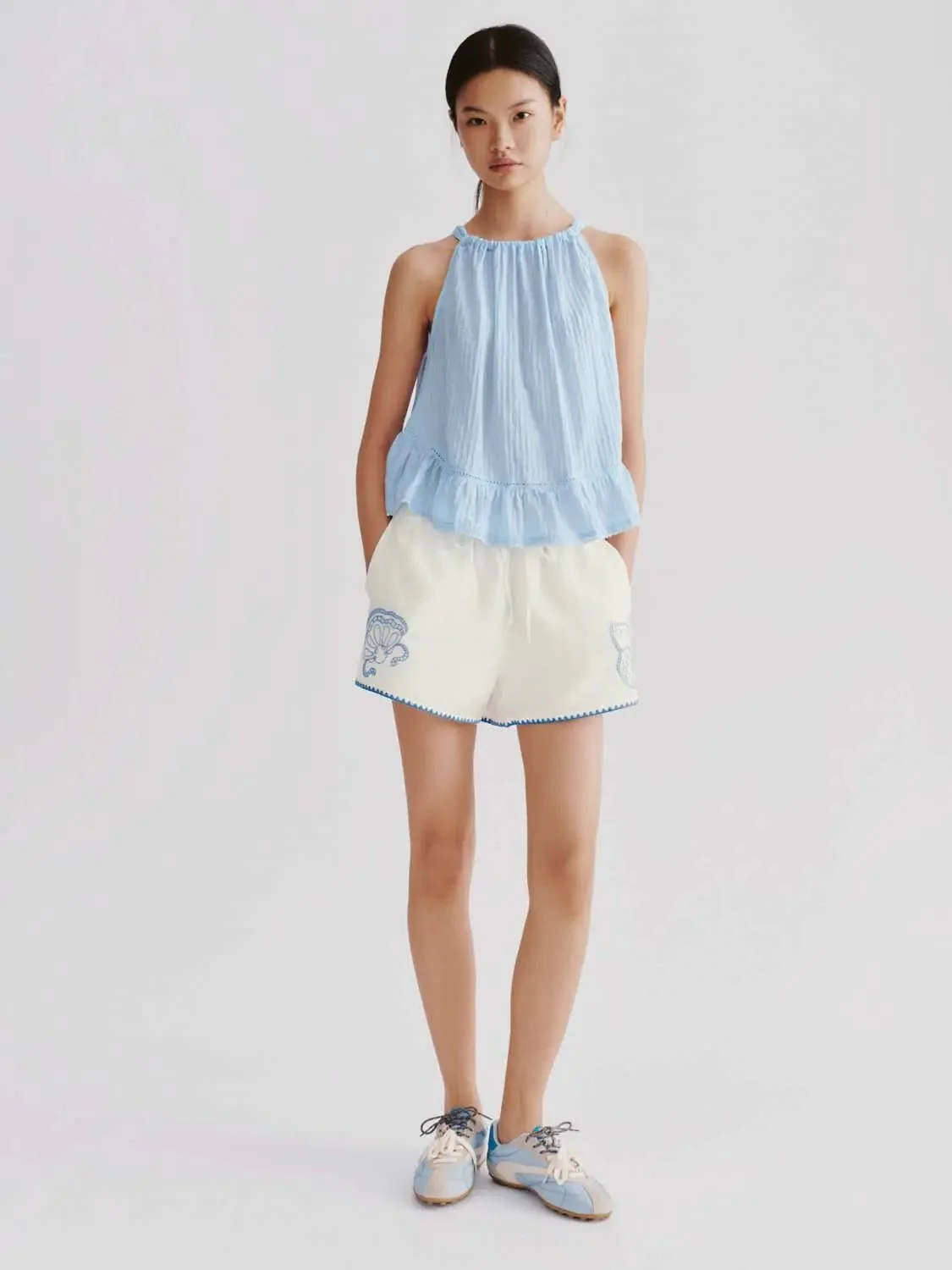 18128-lace-detail-ruffle-trim-sleeveless-shirts-20.webp Lace Detail Ruffle Trim Sleeveless Shirts