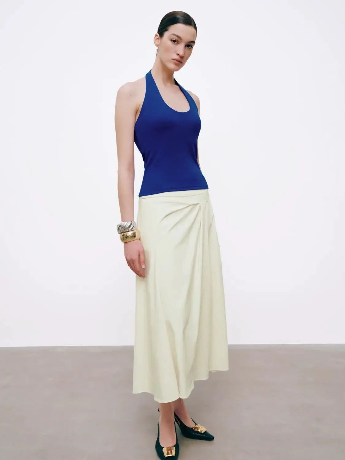 18153-halter-neck-cotton-blend-slim-fit-tank-tops-5.webp Halter Neck Cotton Blend Slim Fit Tank Tops
