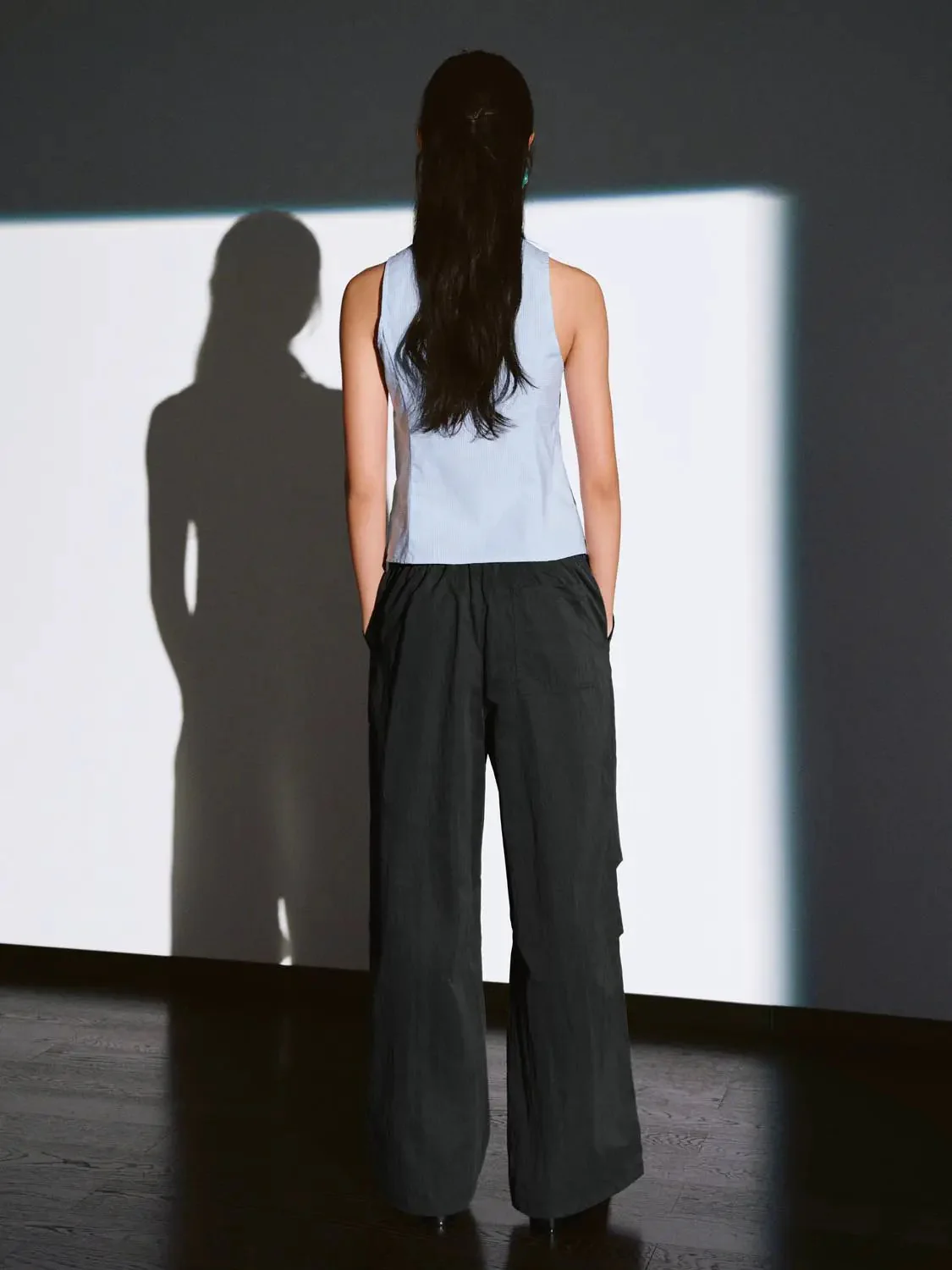 18159-cotton-spliced-button-detail-sleeveless-shirt-6.webp Cotton Spliced Button Detail Sleeveless Shirt