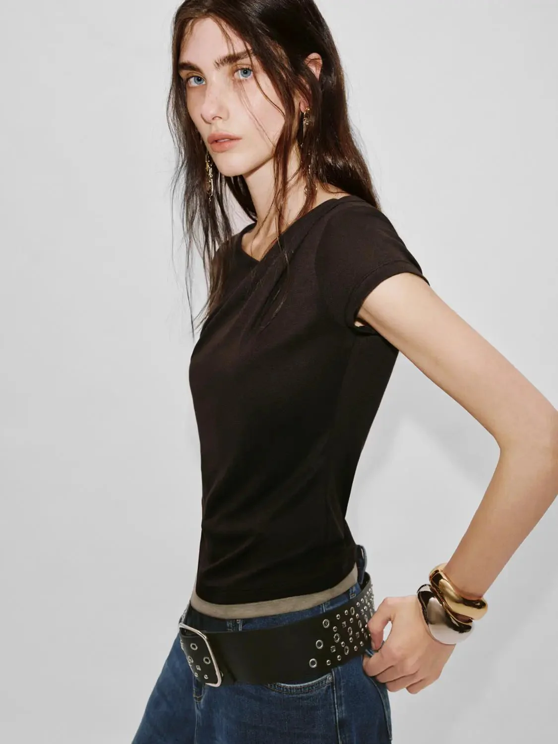 1835-two-in-one-contrast-asymmetric-modern-t-shirts-2.webp Two In One Contrast Asymmetric Modern T Shirts