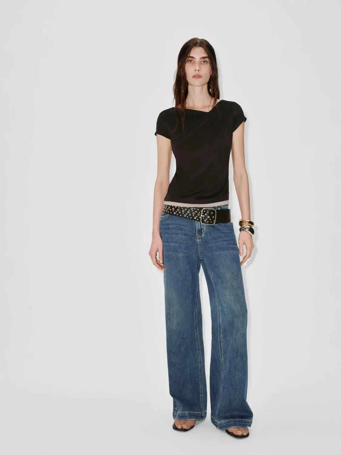 1835-two-in-one-contrast-asymmetric-modern-t-shirts-4.webp Two In One Contrast Asymmetric Modern T Shirts
