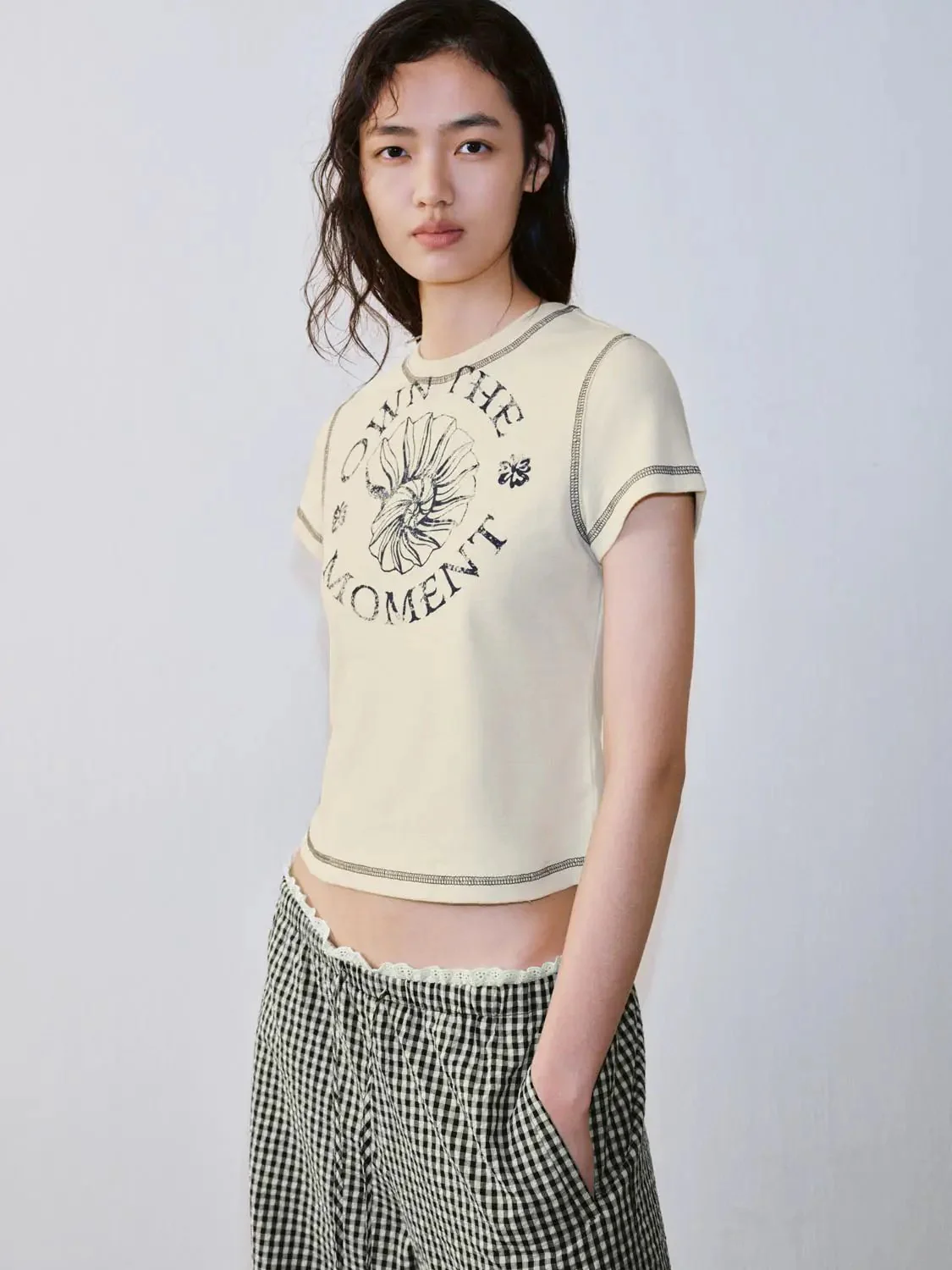 18448-cotton-crew-neck-tee-with-contrast-stitch-print-t-shirts-2.webp Cotton Crew Neck Tee With Contrast Stitch Print T-Shirts
