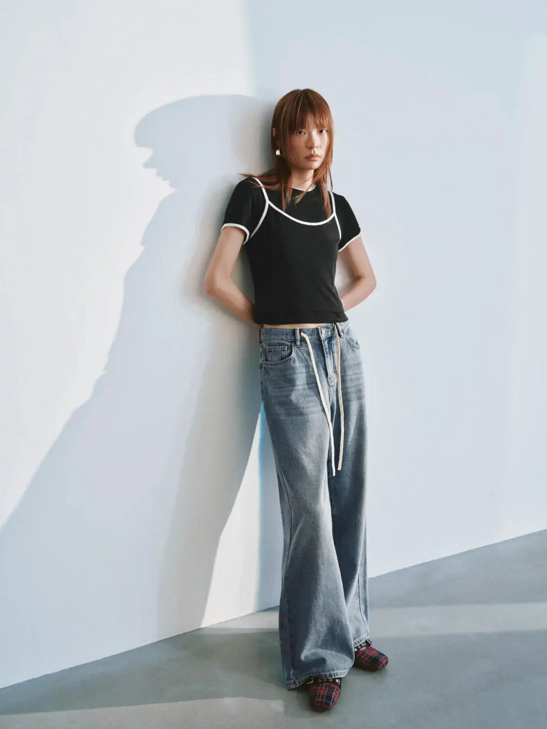 Black Cotton Knit Crop With White Piping T-Shirts