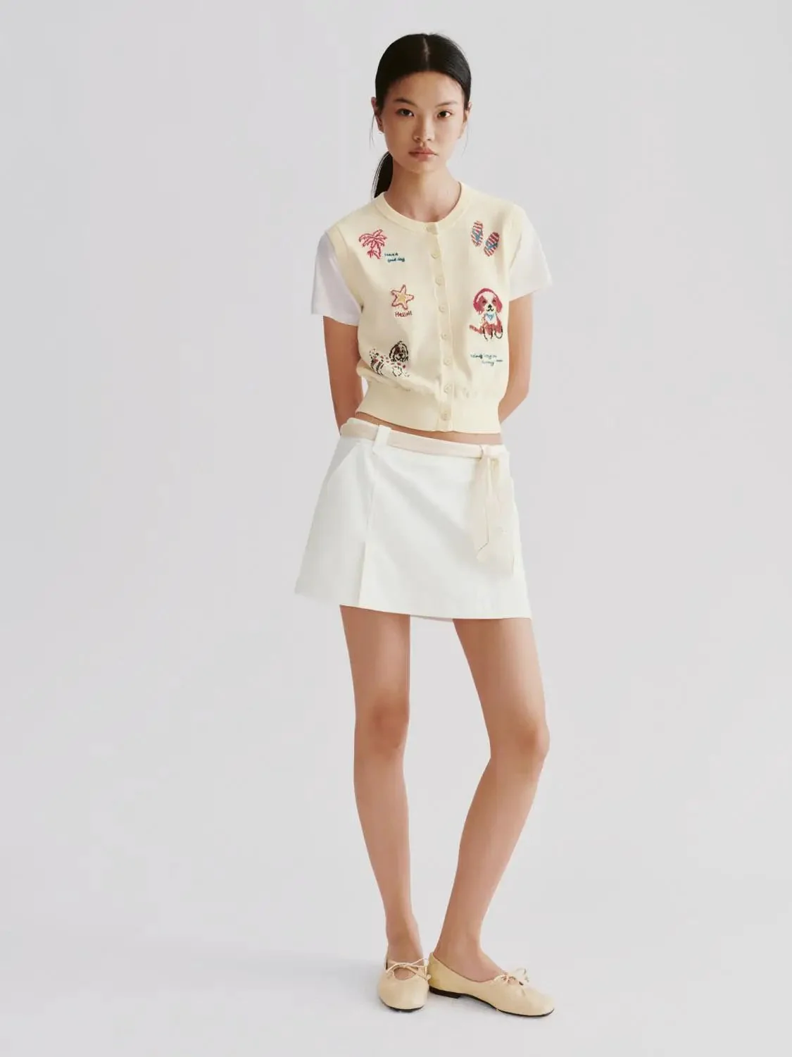 18511-patchwork-embroidered-knitted-short-sleeve-cardigans-4.webp Patchwork Embroidered Knitted Short Sleeve Cardigans