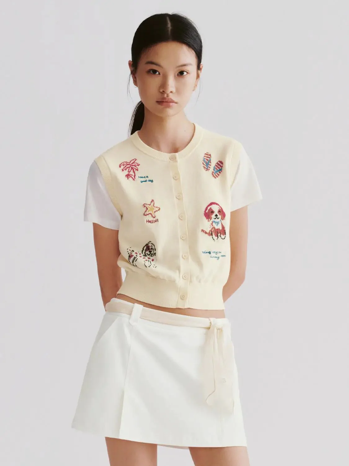 18511-patchwork-embroidered-knitted-short-sleeve-cardigans-9.webp Patchwork Embroidered Knitted Short Sleeve Cardigans