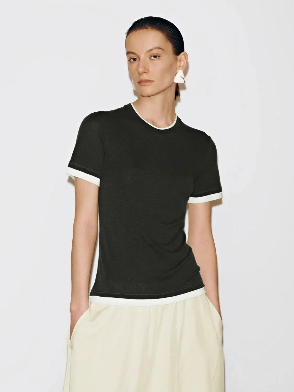 1852-lyocell-wool-blend-contrast-crew-neck-t-shirt-18.webp Lyocell Wool Blend Contrast Crew Neck T Shirt