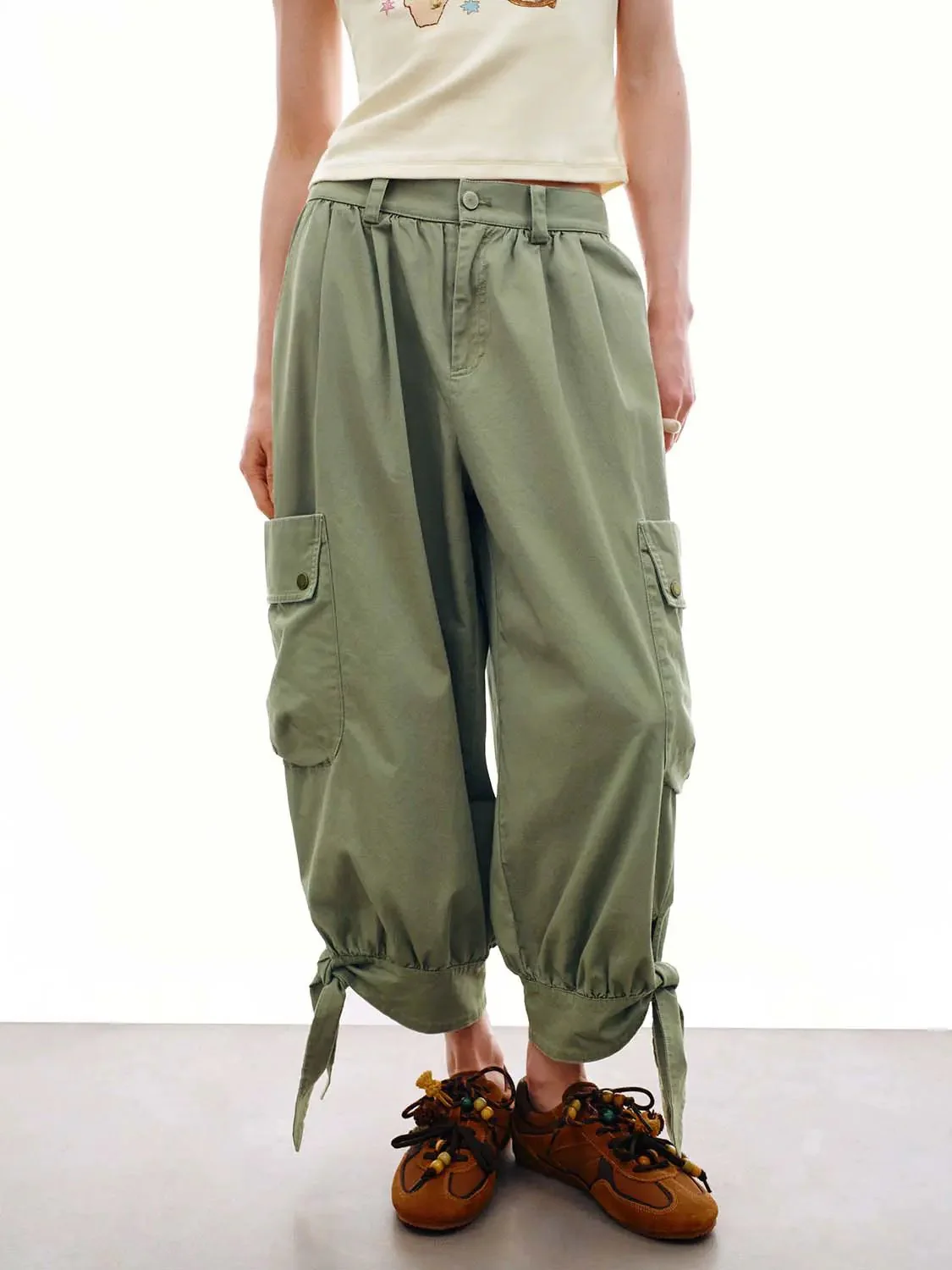 18820-patch-pocket-tie-detail-jogger-cargo-pants-relaxed-fit-9.webp Patch Pocket Tie Detail Jogger Cargo Pants Relaxed Fit