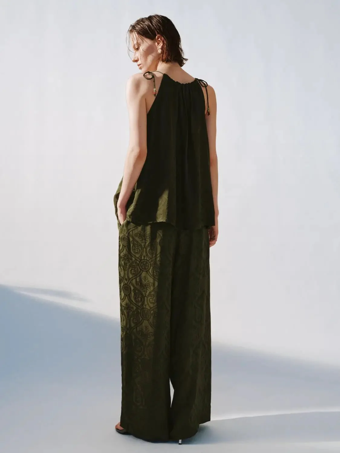 18843-drawstring-pull-on-printed-wide-leg-pants-with-slight-stretch-4.webp Drawstring Pull On Printed Wide Leg Pants With Slight Stretch