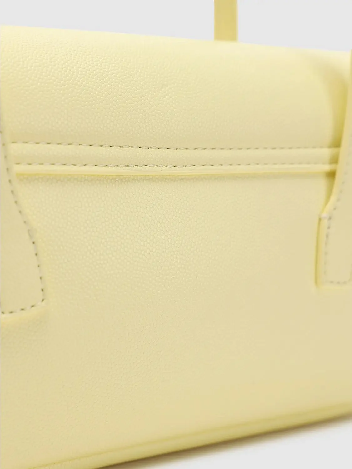 18900-faux-leather-minimalist-structured-shoulder-bags-4.webp Faux Leather Minimalist Structured Shoulder Bags