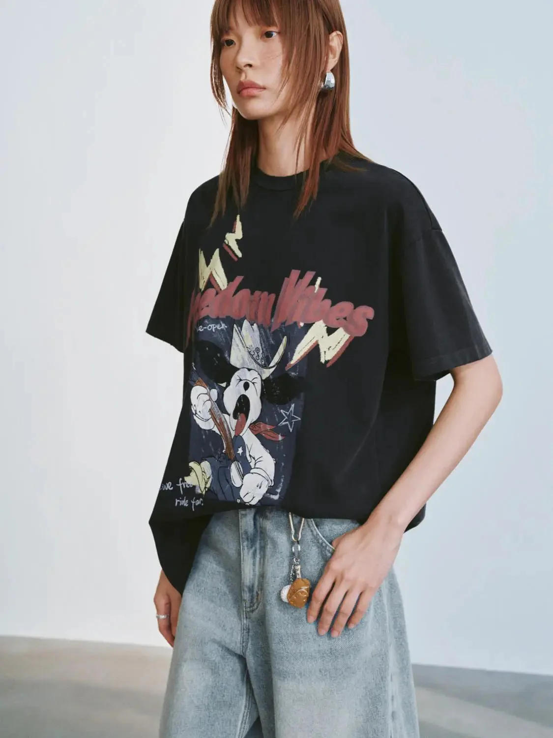 18909-printed-loose-fit-t-shirts-with-subtle-stretch-fabric-2.webp Printed Loose Fit T-Shirts With Subtle Stretch Fabric