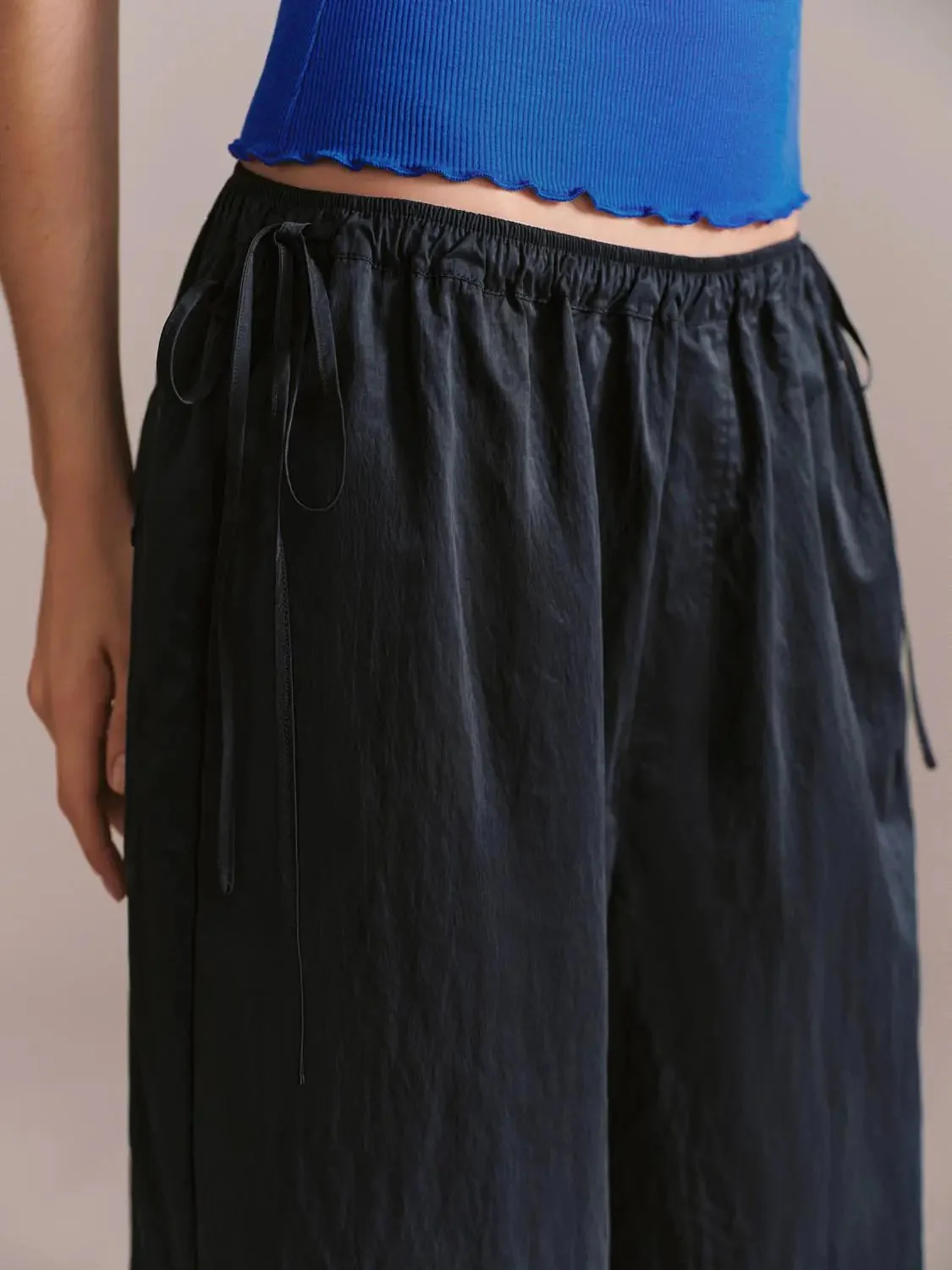 18914-drawstring-pull-on-wide-leg-pants-with-non-stretch-fabric-5.webp Drawstring Pull On Wide Leg Pants With Non Stretch Fabric