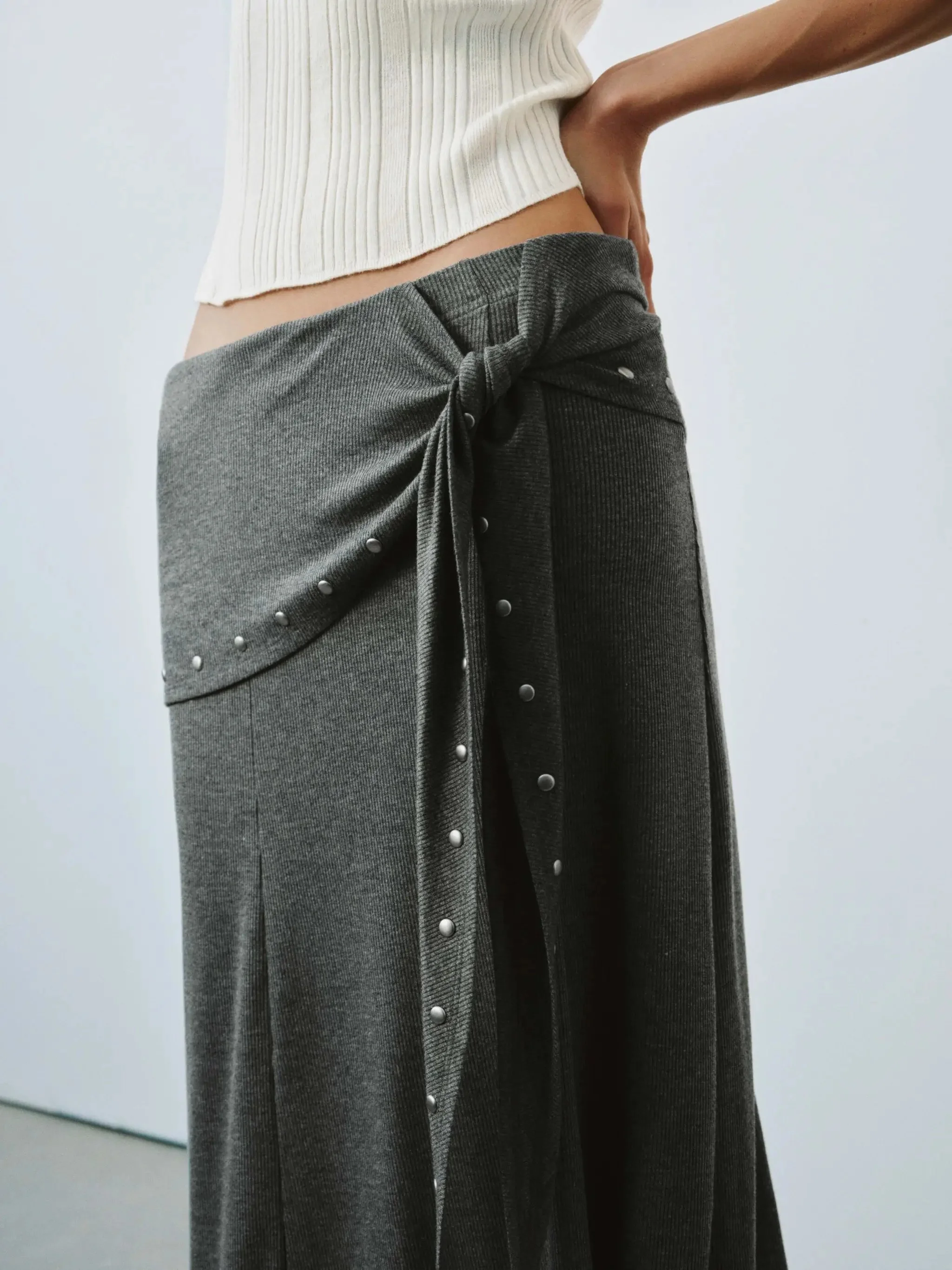 19064-beaded-tie-detail-asymmetric-midi-skirts-5.webp Beaded Tie Detail Asymmetric Midi Skirts