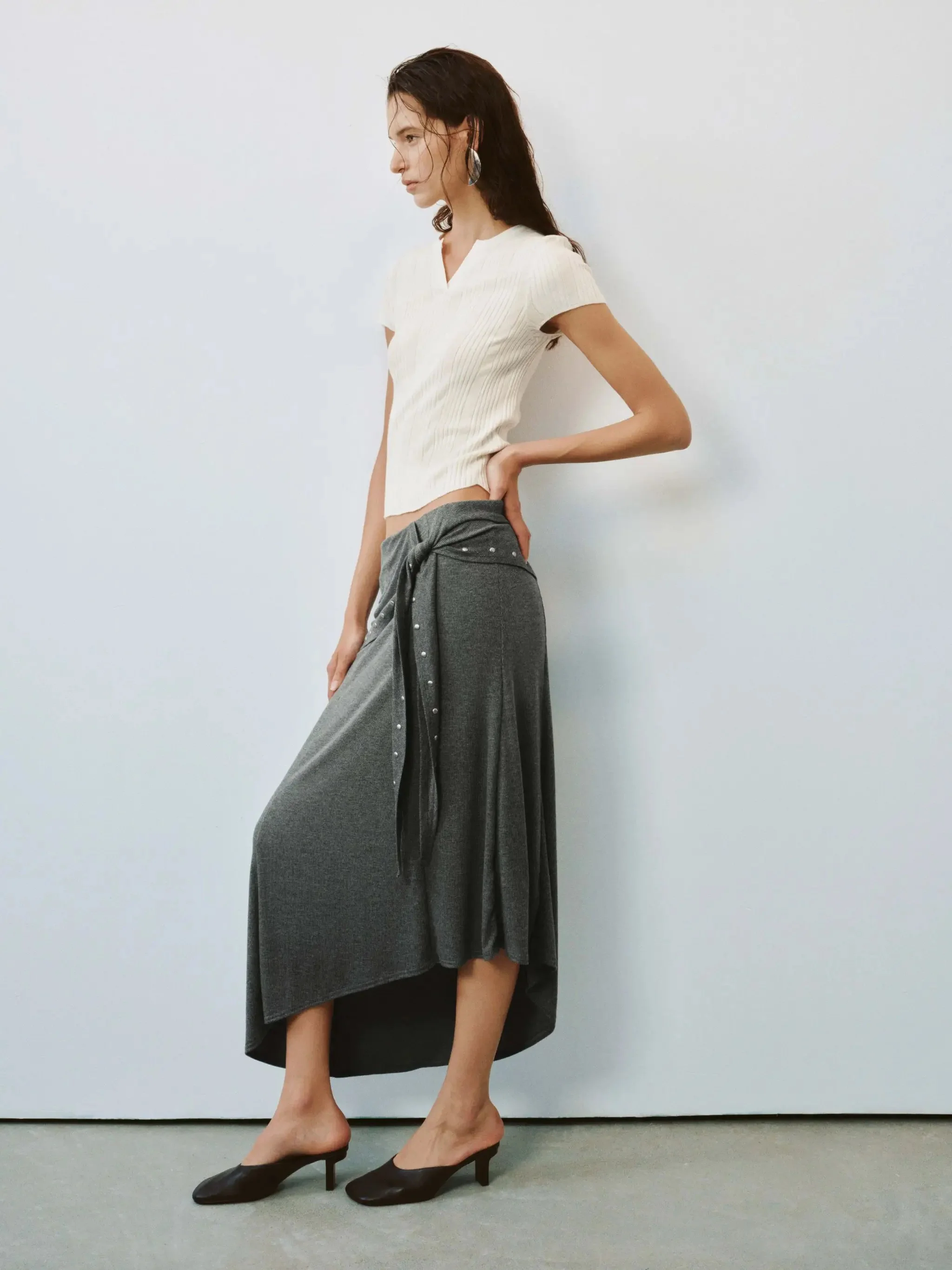19064-beaded-tie-detail-asymmetric-midi-skirts-6.webp Beaded Tie Detail Asymmetric Midi Skirts