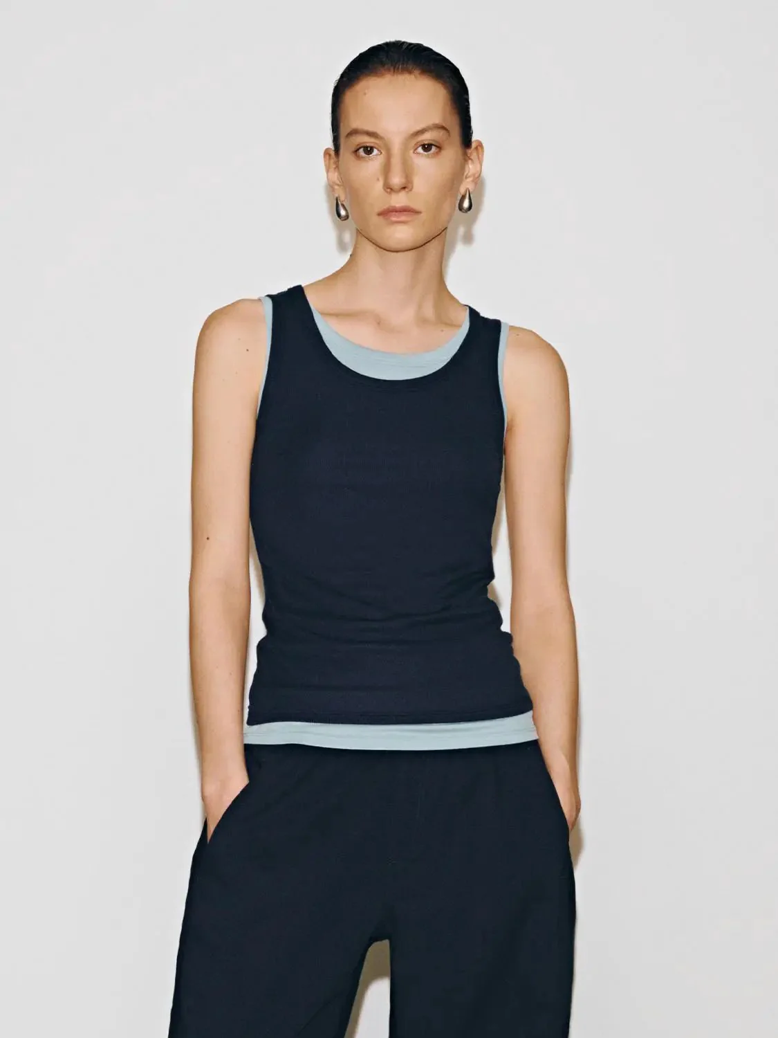 19076-two-tone-contrast-trim-layered-skinny-knit-tank-tops-9.webp Two Tone Contrast Trim Layered Skinny Knit Tank Tops