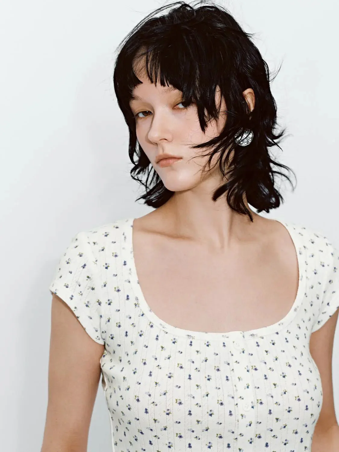 19113-cotton-square-neck-printed-top-with-button-detail-t-shirt-3.webp Cotton Square Neck Printed Top With Button Detail T Shirt
