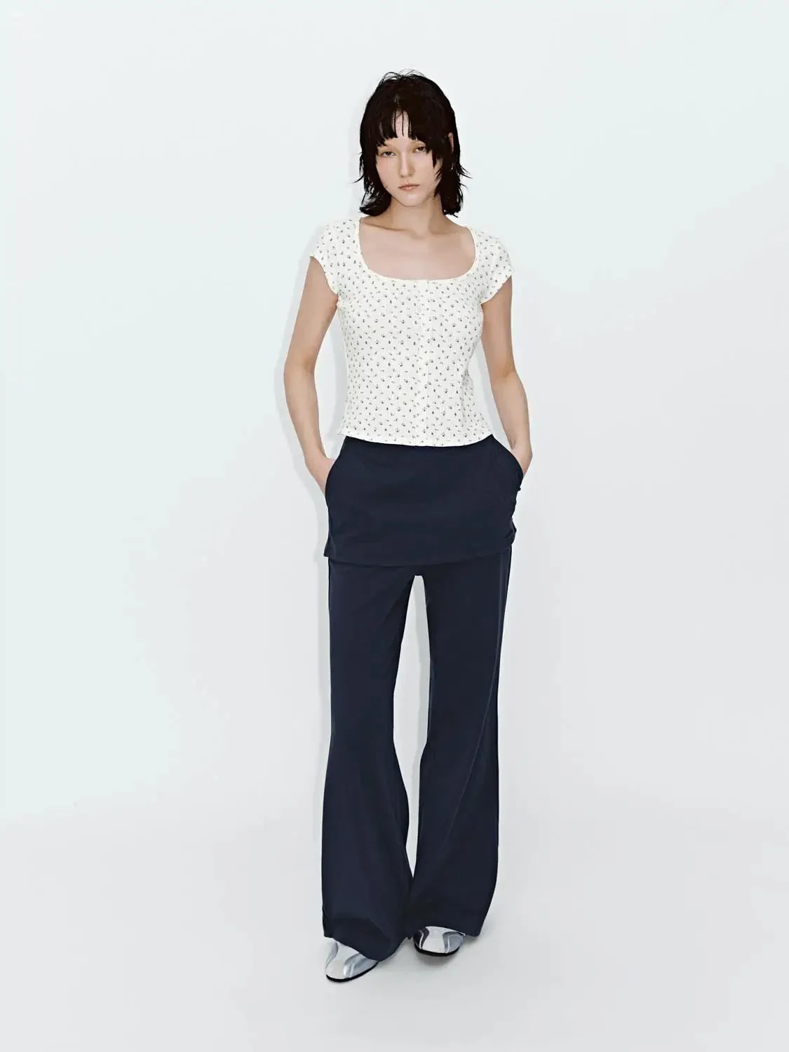 19113-cotton-square-neck-printed-top-with-button-detail-t-shirt-4.webp Cotton Square Neck Printed Top With Button Detail T Shirt